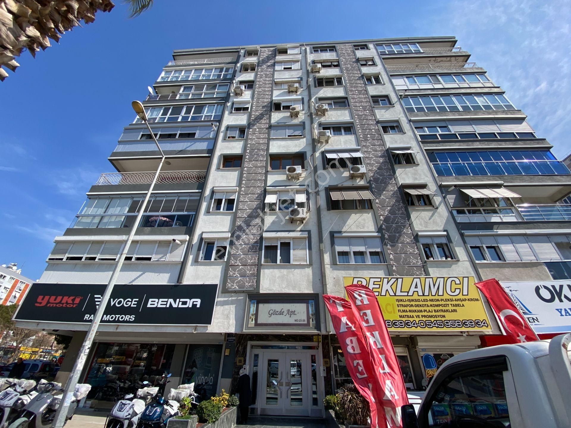 İzmir Konak Havalimanına Yakın Kiralık Daire Üçyol Ve Egepol Yakını Arakat Cadde Üzeri 3+1 Doğalgazlı Daire