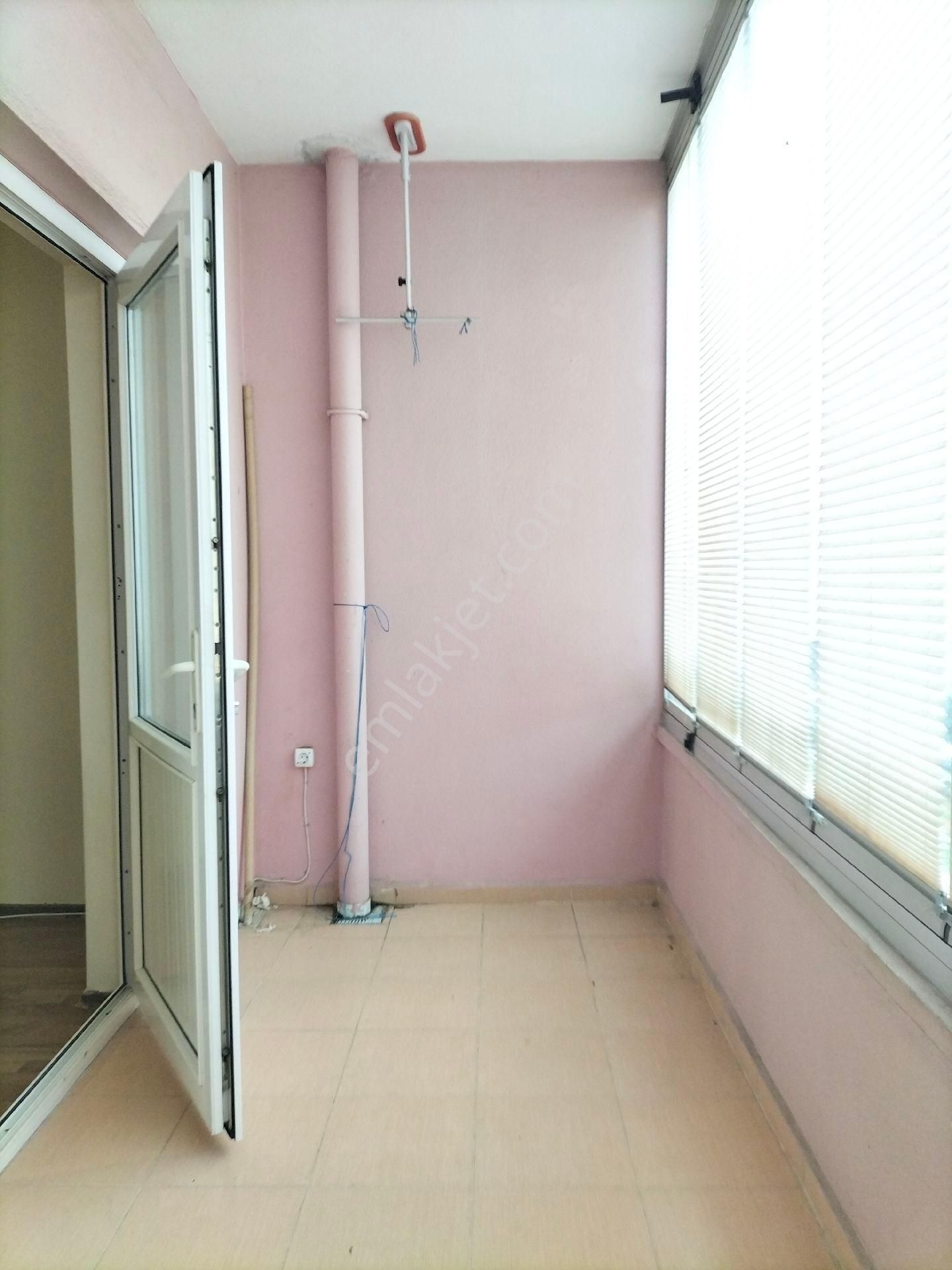 Canik Tokilerde Satilik Daire - Görsel 12