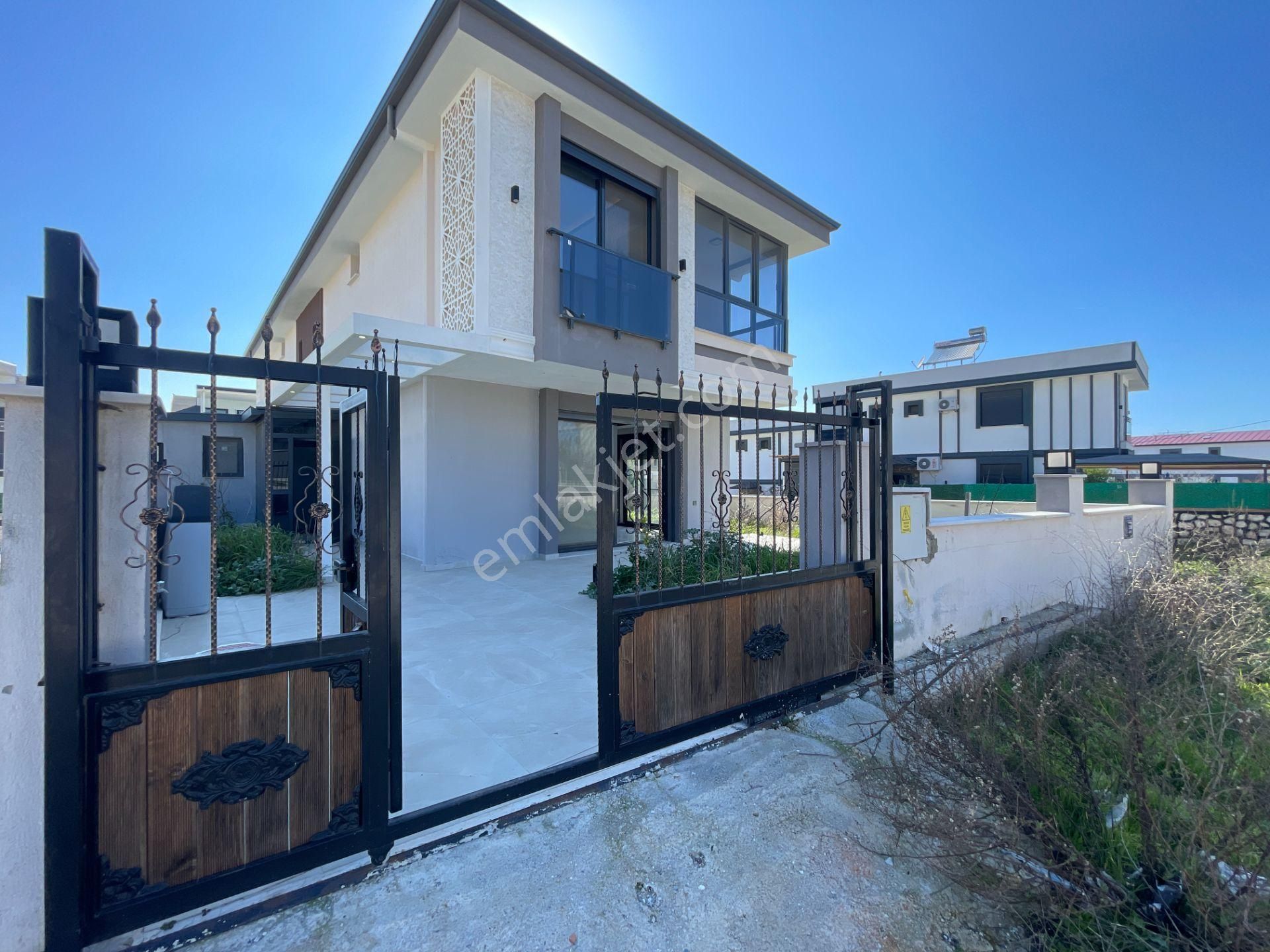 Didim Hisar'da Satılık Yeni 3+1 Keyifli Villa - Görsel 3