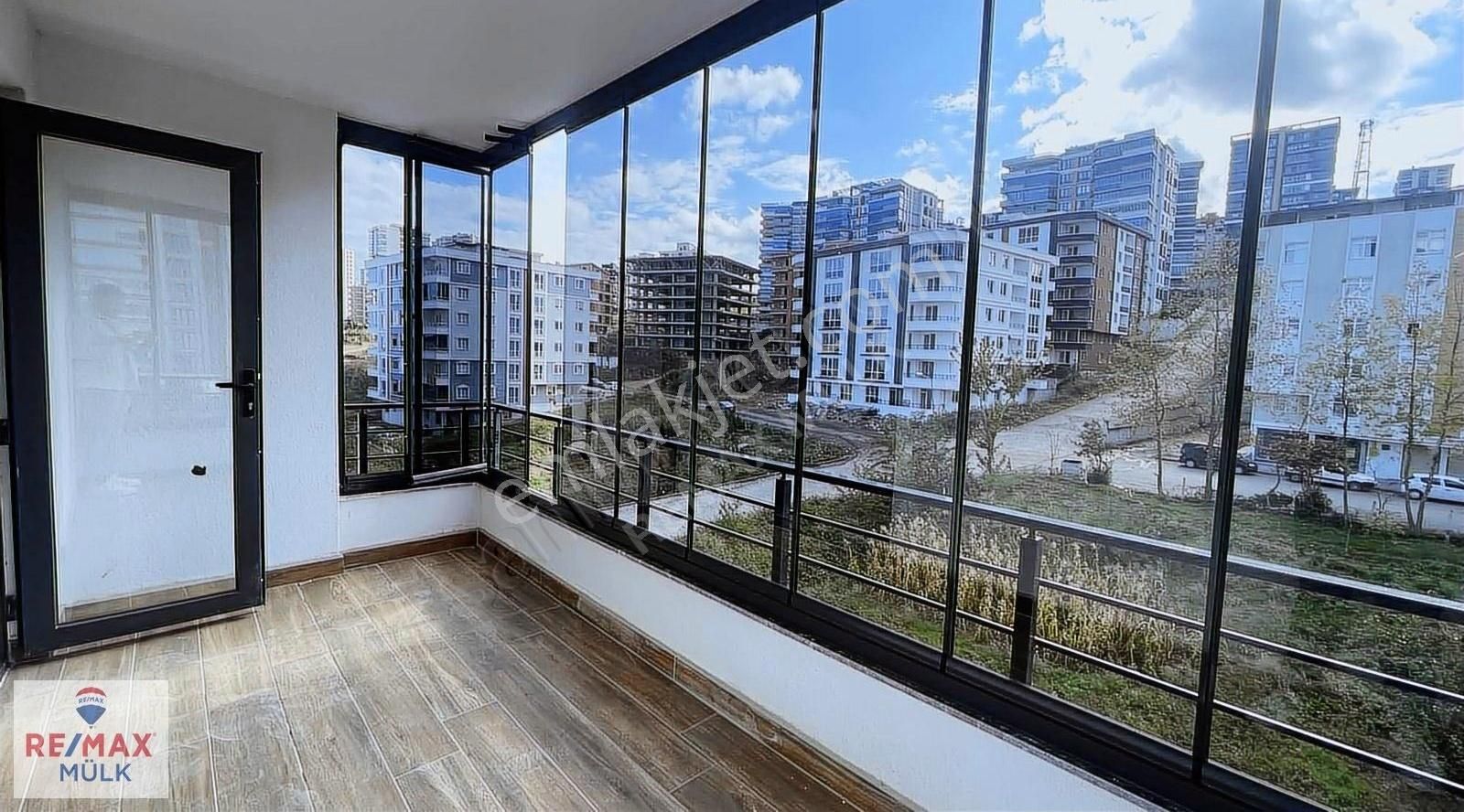 Atakum Küçükkolpınar Satılık Daire Re/max Mülk Özgür Baki'den Satılık Ultra Lüx Daire