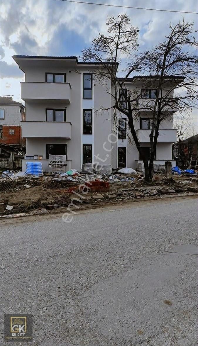 Akyazı Cumhuriyet Satılık Daire Gk City Gayrimenkulden Satılık 2+1 Daire