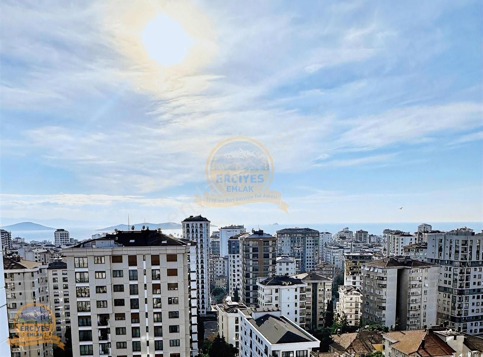 Kadıköy 19 Mayıs Satılık Daire Erciyes'den Kozzy Avm Yakını 3+1 Ebeveynli 120 M2 Boş Daire