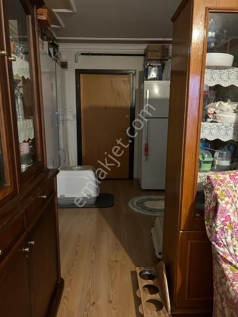 Pendik Yayalar Mahallesi 1+1 Satılık Daire Kiracı Çıkacaktır - Görsel 4