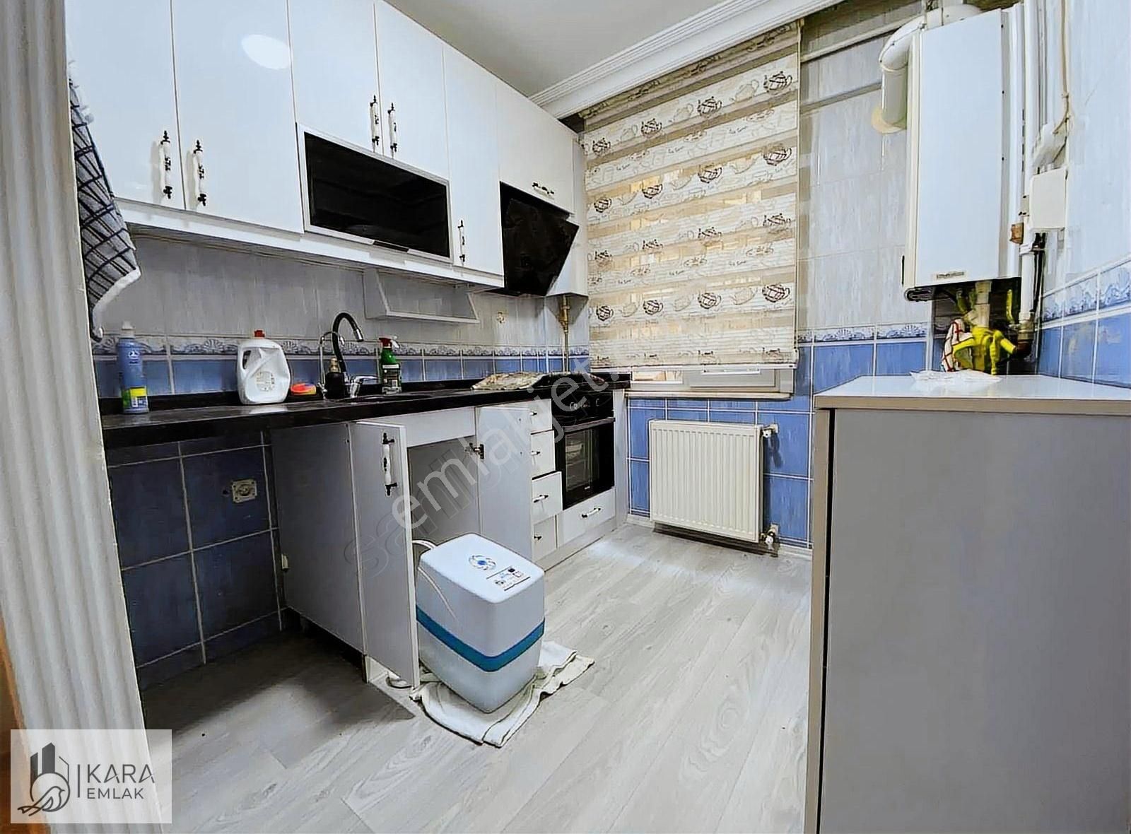 Küçükçekmece Kanarya Marmaraya Yakın Kiralık Daire Kanarya Mah'de 2+1 80m2 Geniş Giriş Daire