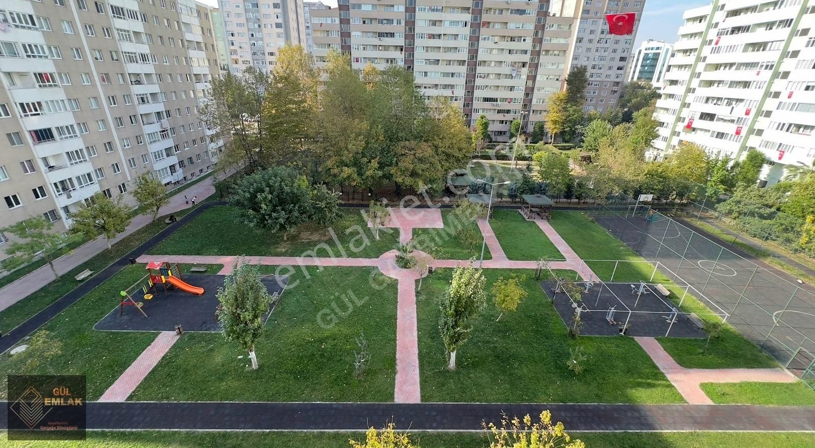 İstanbul Esenyurt Havalimanına Yakın Kiralık Daire Beylikdüzü Site Metrobüs 3 Dk Eşsiz Fırsat 3+1 Kiralık Daire