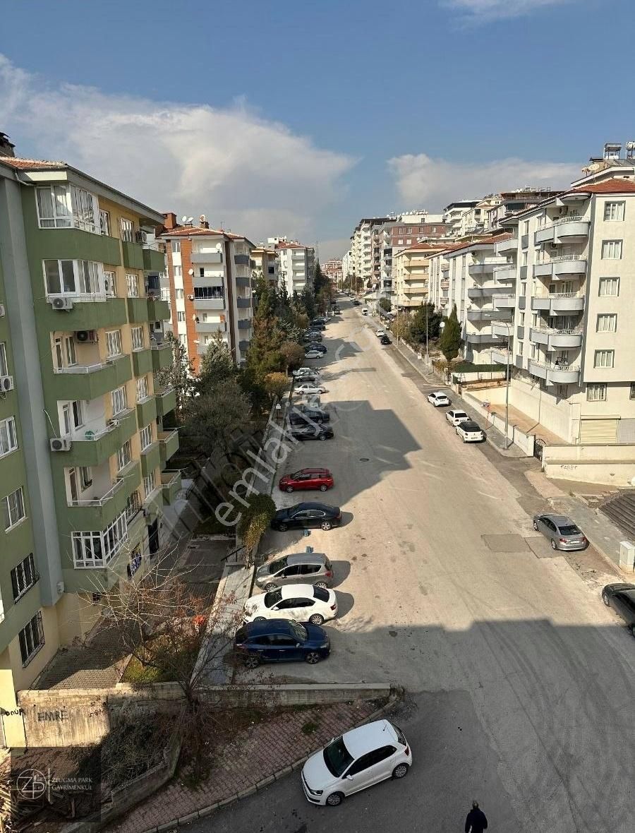 Şehitkamil Güvenevler Satılık Daire Zeugmaparktan Güvenevlerde Geniş Yapılı 3+1 Daire