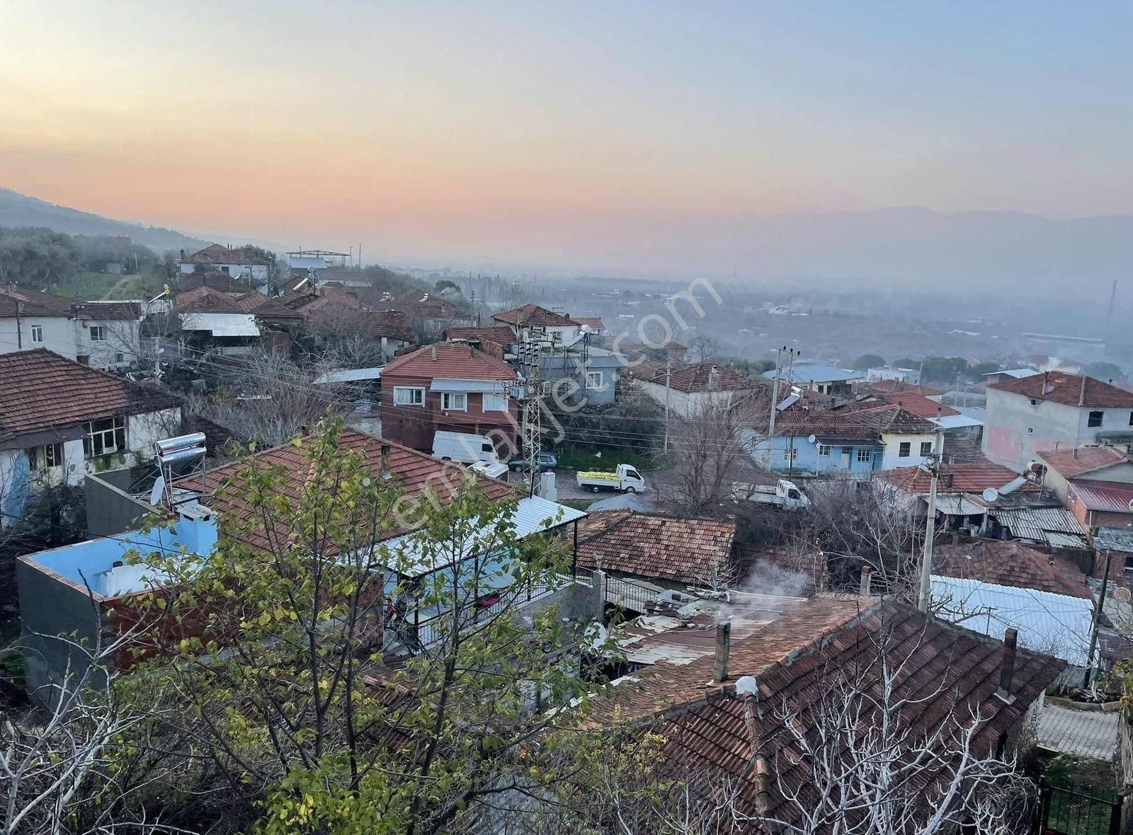 Kemalpaşa Sarılar Köyünde Müstakil Bahçeli Ev - Görsel 16