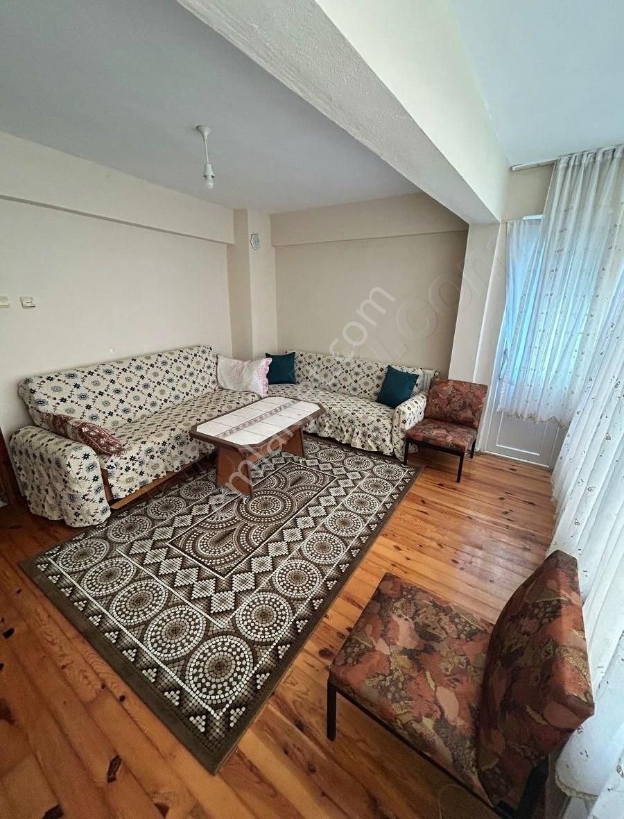 Ortahisar Toklu Kiralık Daire Boss Emlak'tan Toklu Mahallesinde Uygun Fıyat Esyalı 2+1