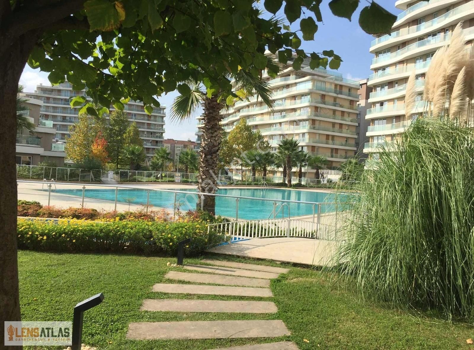 İstanbul Pendik Havalimanına Yakın Kiralık Daire Viaport Houses Lens Ve Viaport Mall Yakını Eşyalı 1+1 Ev