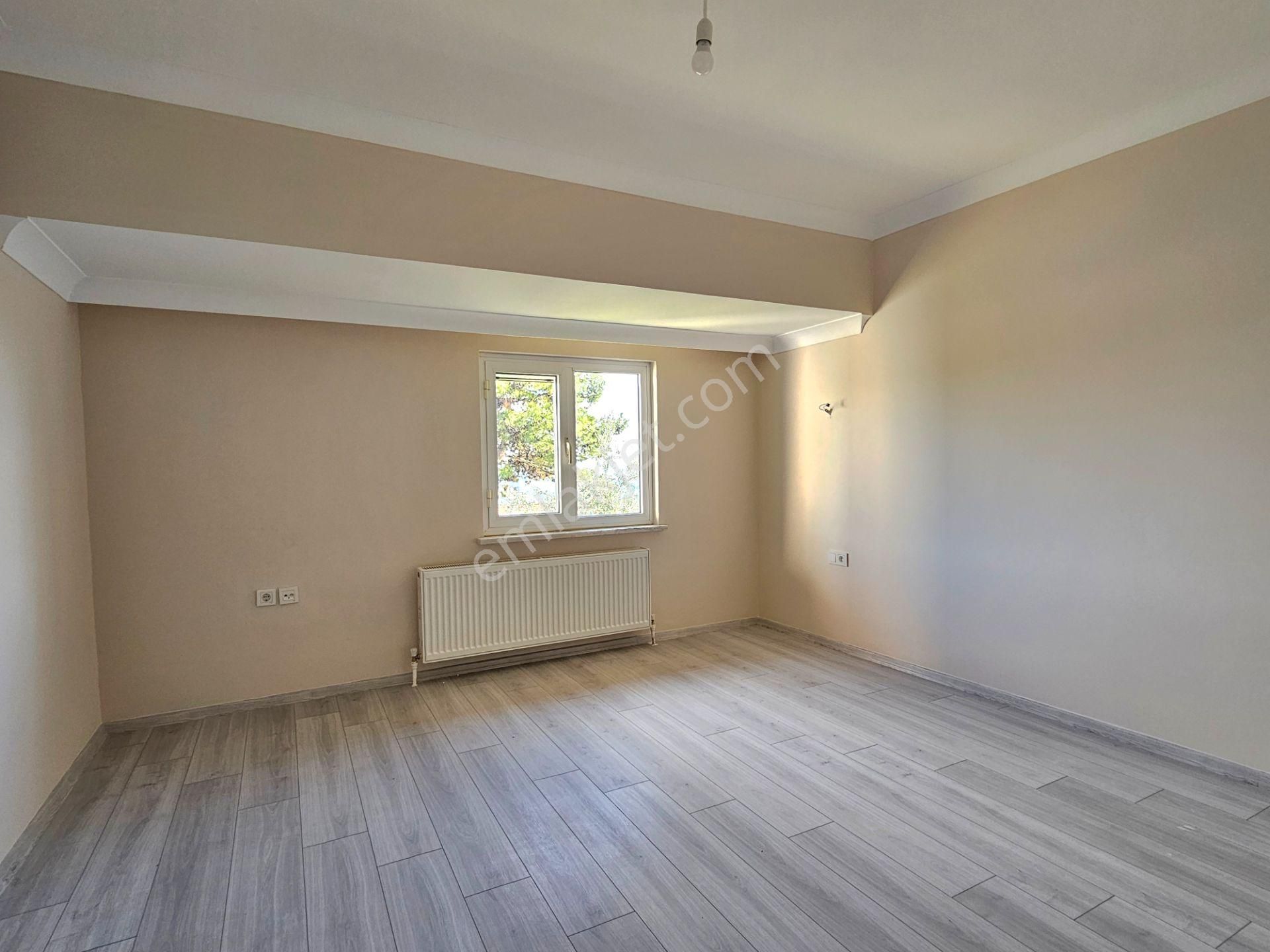 Altınoluk Site İçinde Satılık 3+2 Deniz Manzaralı Havuzlu Villa - Görsel 24