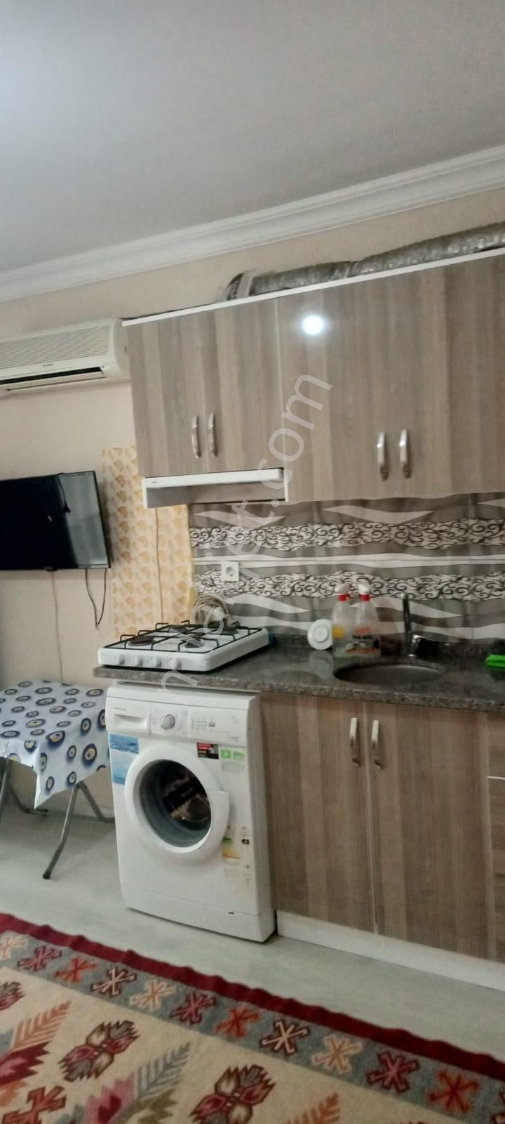 Aydın Nazilli Yöntem Emlaktan Sümer Mahallesinde Üniversiteye Yakın Eşyalı Kiralık 1+1 Daire