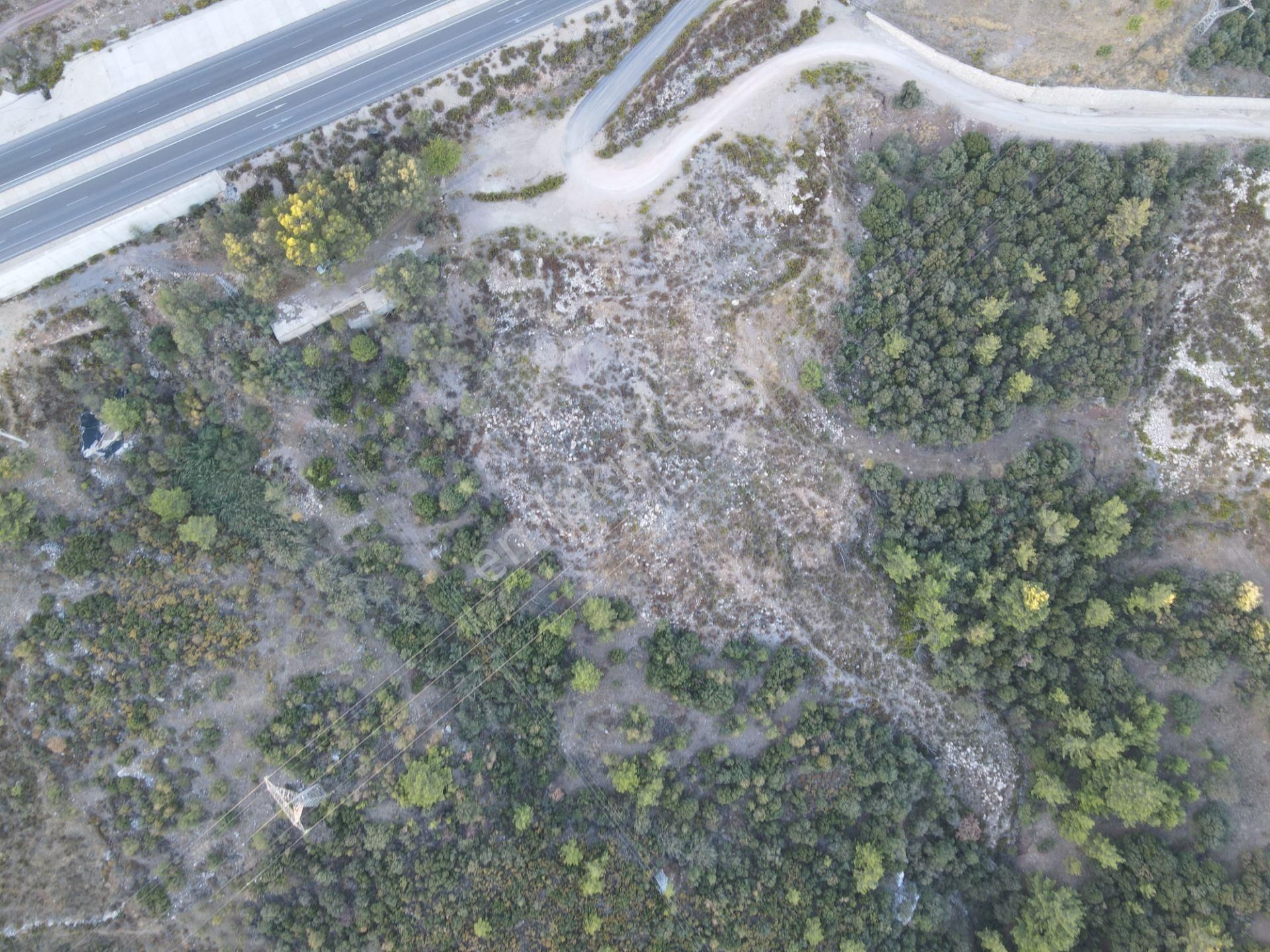 Bmk Dan Antalya Kumluca Yolu Üzeri Yol Kenarı Satılık Arazi - Görsel 4