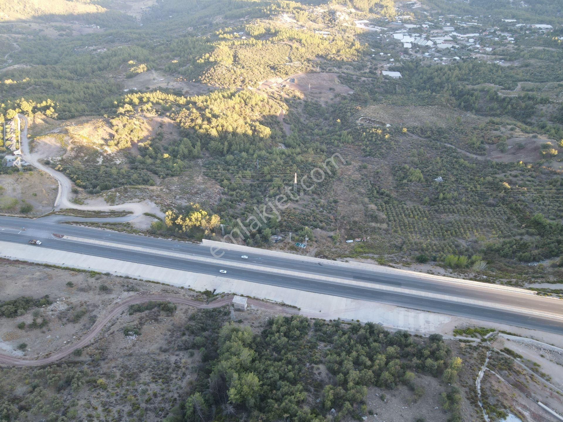 Bmk Dan Antalya Kumluca Yolu Üzeri Yol Kenarı Satılık Arazi - Görsel 13
