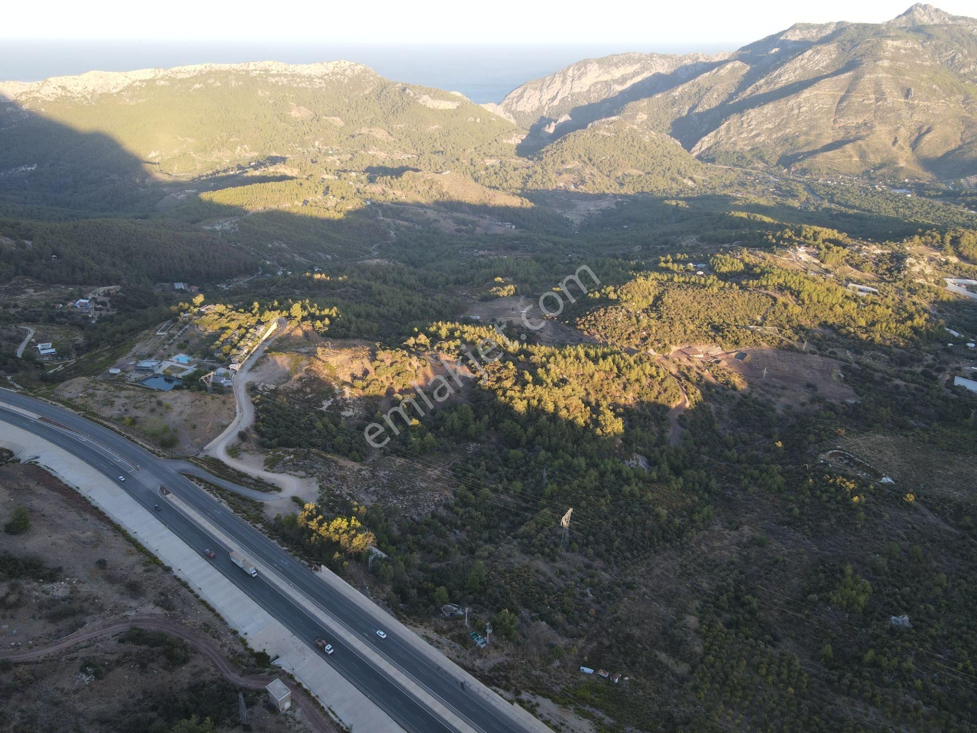 Bmk Dan Antalya Kumluca Yolu Üzeri Yol Kenarı Satılık Arazi - Görsel 8