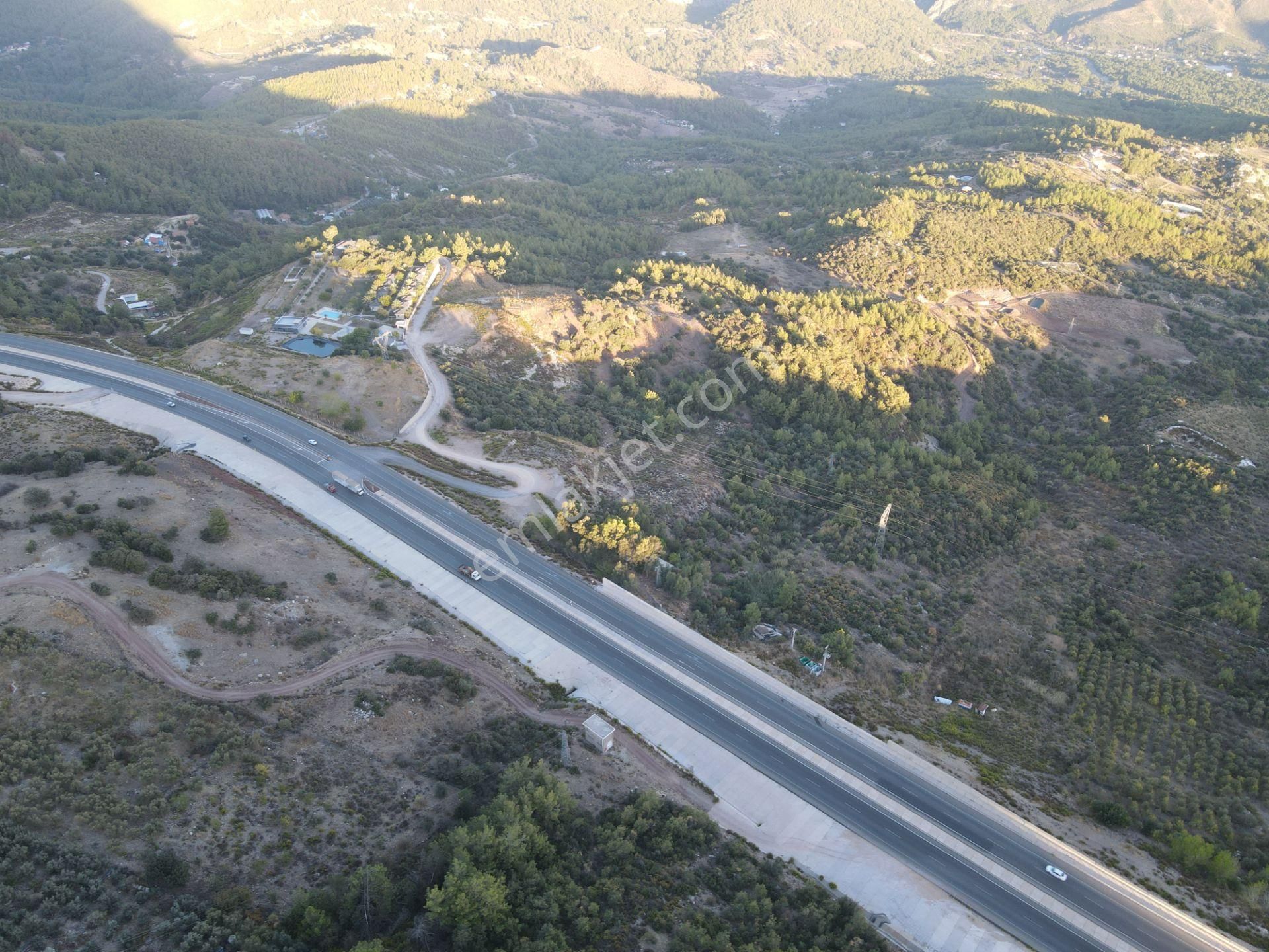Bmk Dan Antalya Kumluca Yolu Üzeri Yol Kenarı Satılık Arazi - Görsel 11