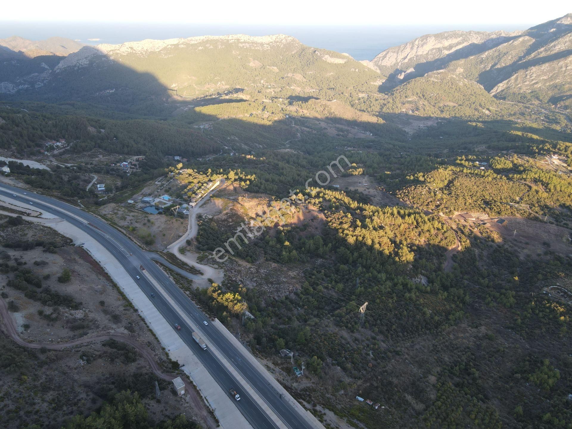 Bmk Dan Antalya Kumluca Yolu Üzeri Yol Kenarı Satılık Arazi - Görsel 9