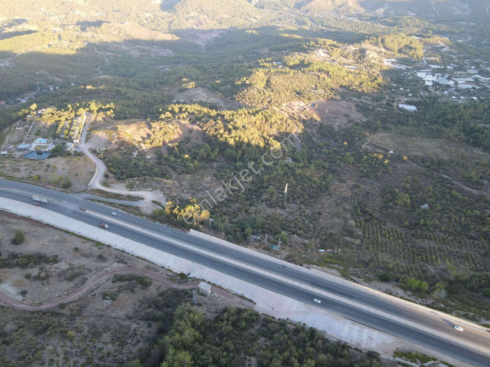Bmk Dan Antalya Kumluca Yolu Üzeri Yol Kenarı Satılık Arazi - Görsel 7