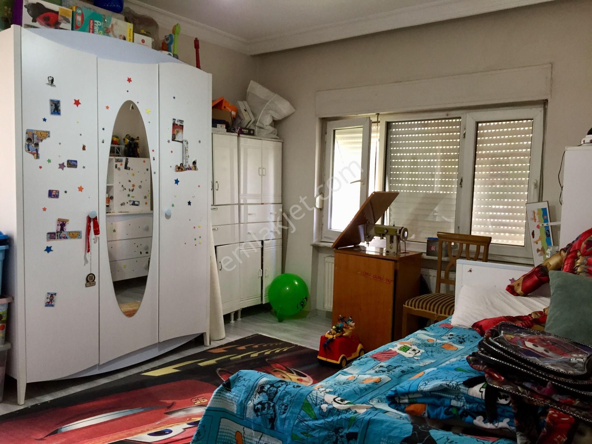 Eab’den Aydın Satılık 3+1 180 M2 Bahçe Katı Cumhuriyet Mah. Site İçinde Doğalgazlı Daire - Görsel 11