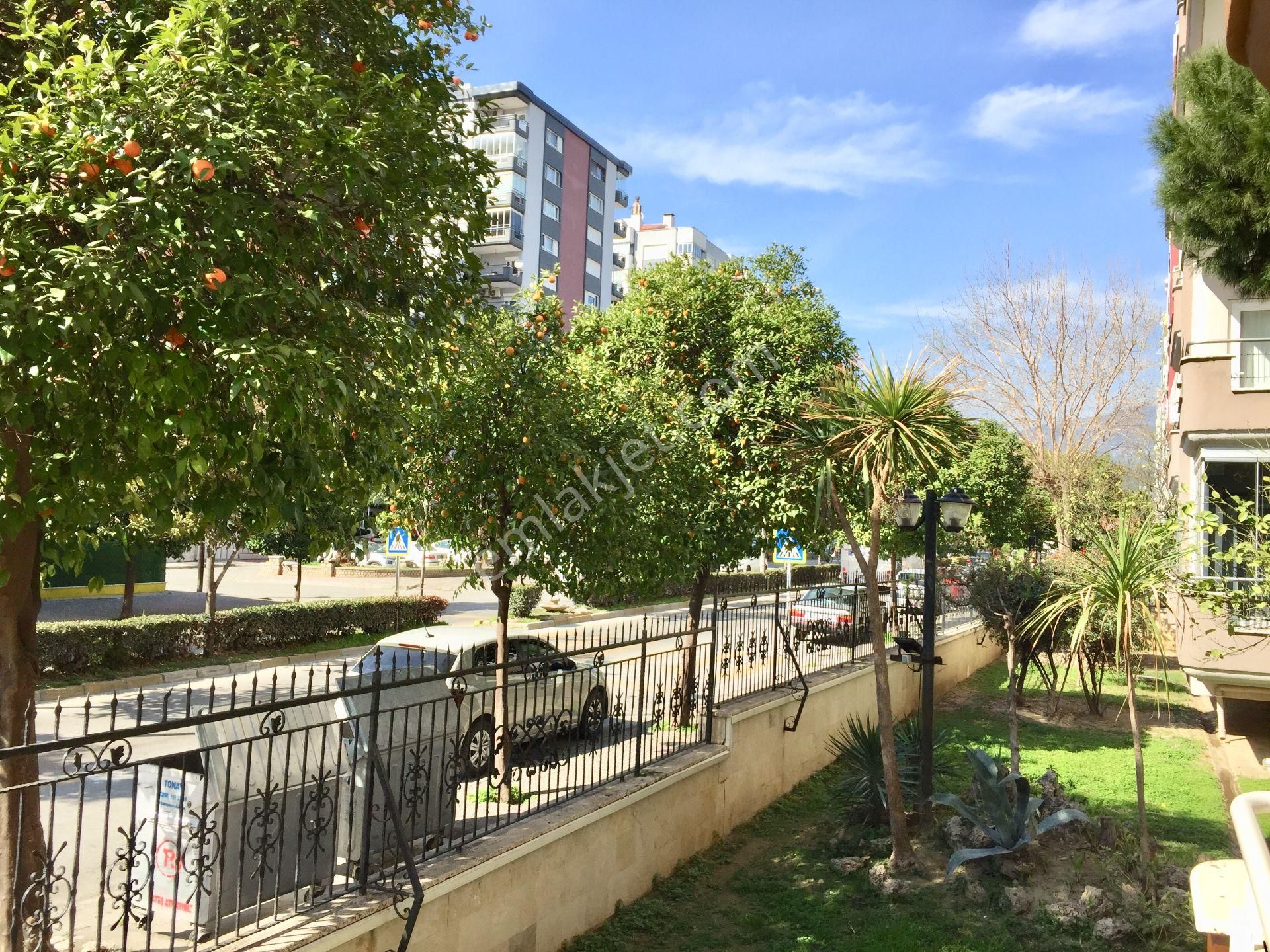 Eab’den Aydın Satılık 3+1 180 M2 Bahçe Katı Cumhuriyet Mah. Site İçinde Doğalgazlı Daire - Görsel 15