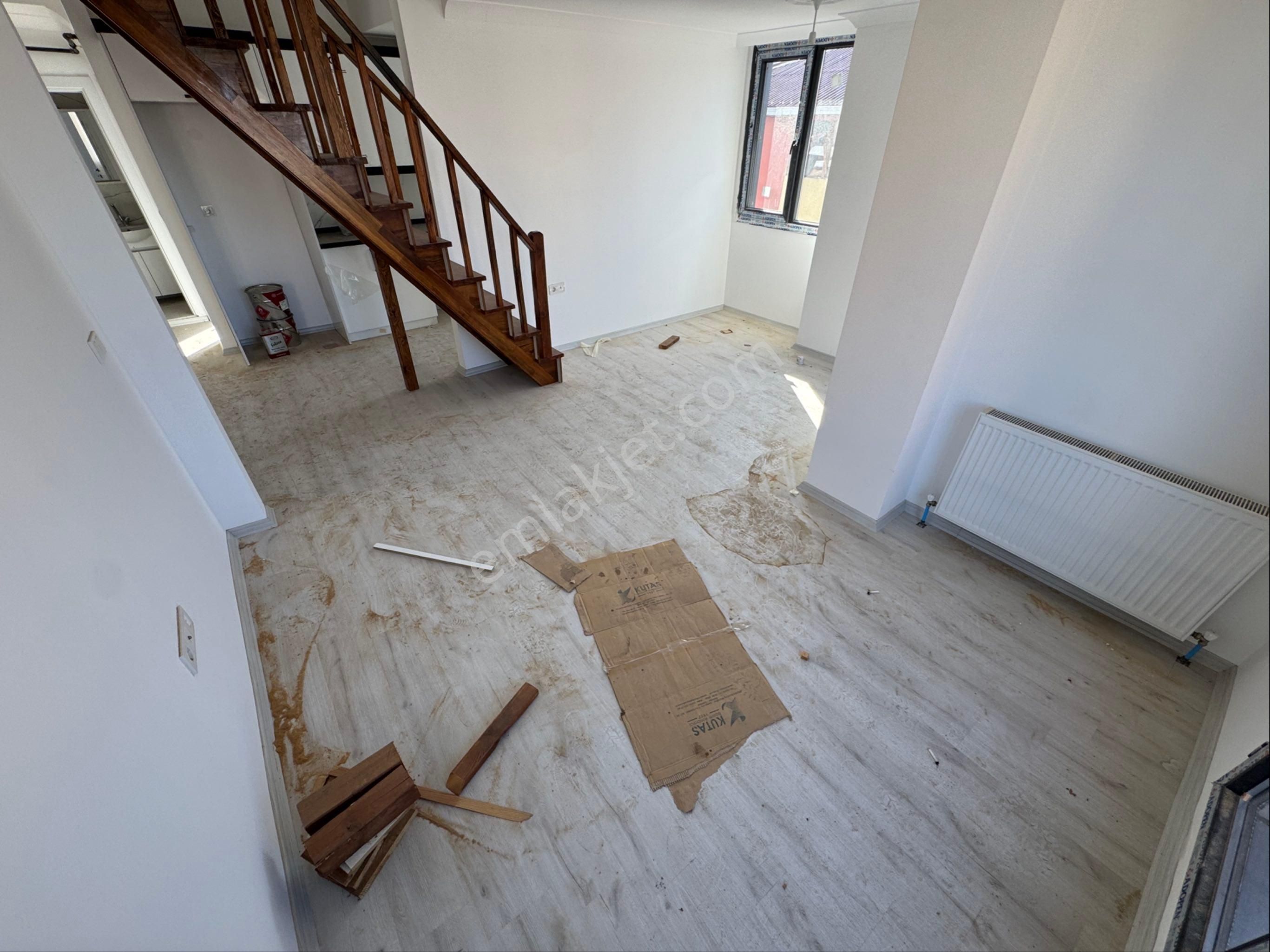 Çekmeköy Aydınlar Mahallesinde 3+1 Sıfır Üst Dublex Daire - Görsel 2