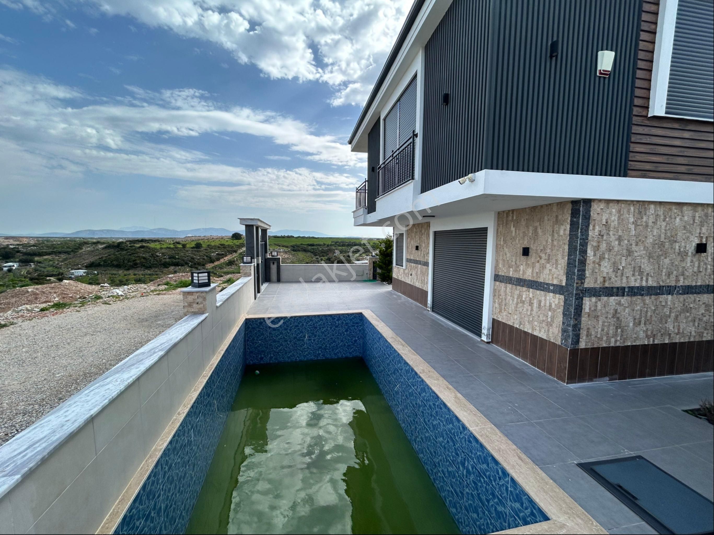 Didim Hisarda Havuzlu Tam Müstakil4+1 Villa - Görsel 11