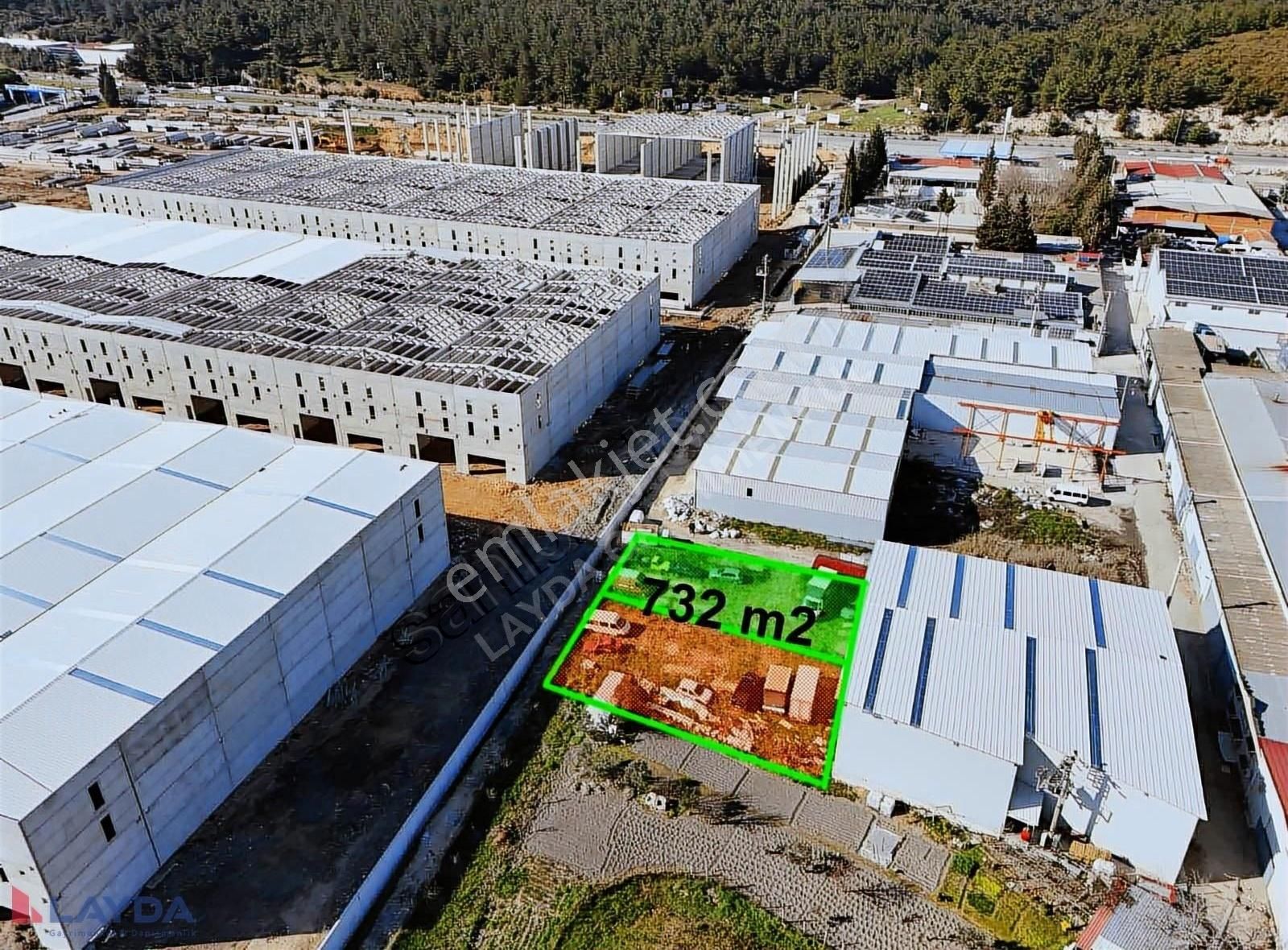 İzmir Menderes Satılık Depo, Antrepo İzinli Layda' Dan Kısık Sanayi Yanında 732 M2 Arsa