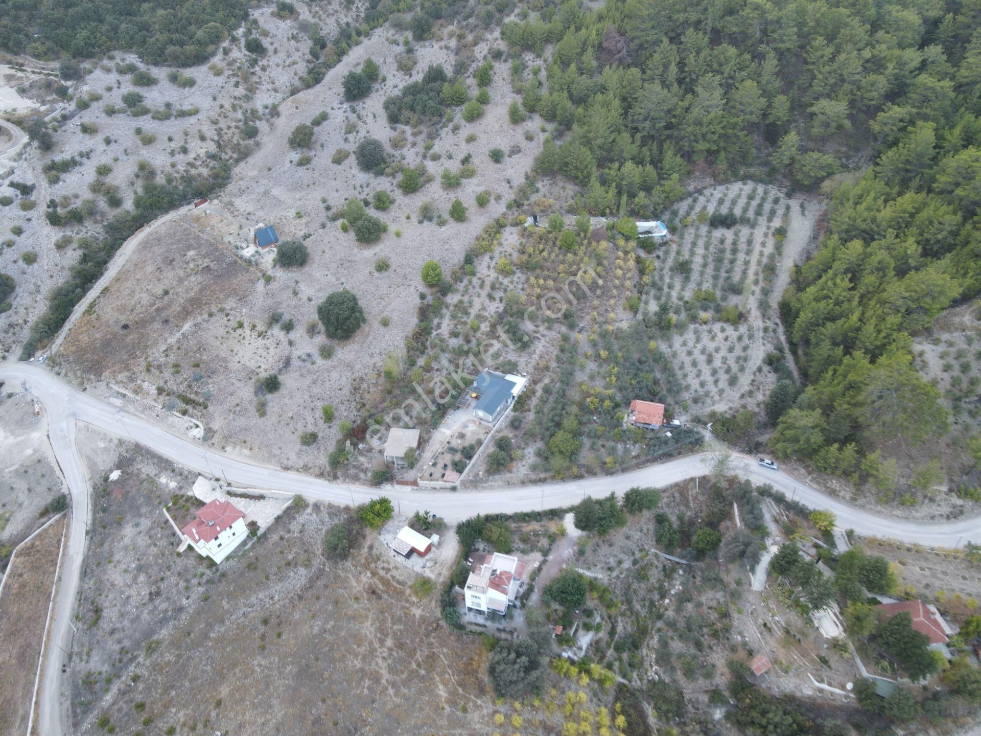 Bmk Emlaktan Antalya Kumluca Yeşilköyde Satılık Tarla - Görsel 25