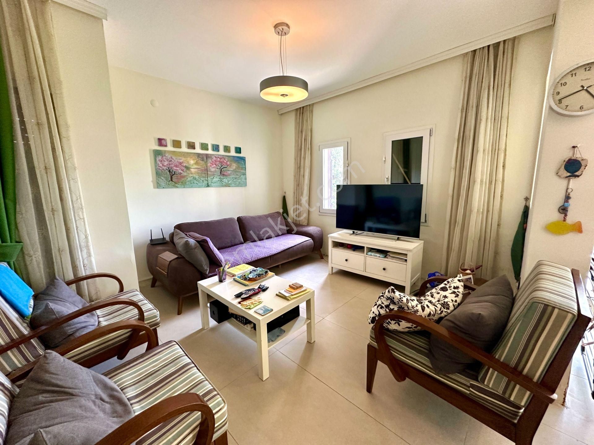 Turgutreis Marinada Sahile 50 Metre Mesafede Müstakil Villa - Görsel 11