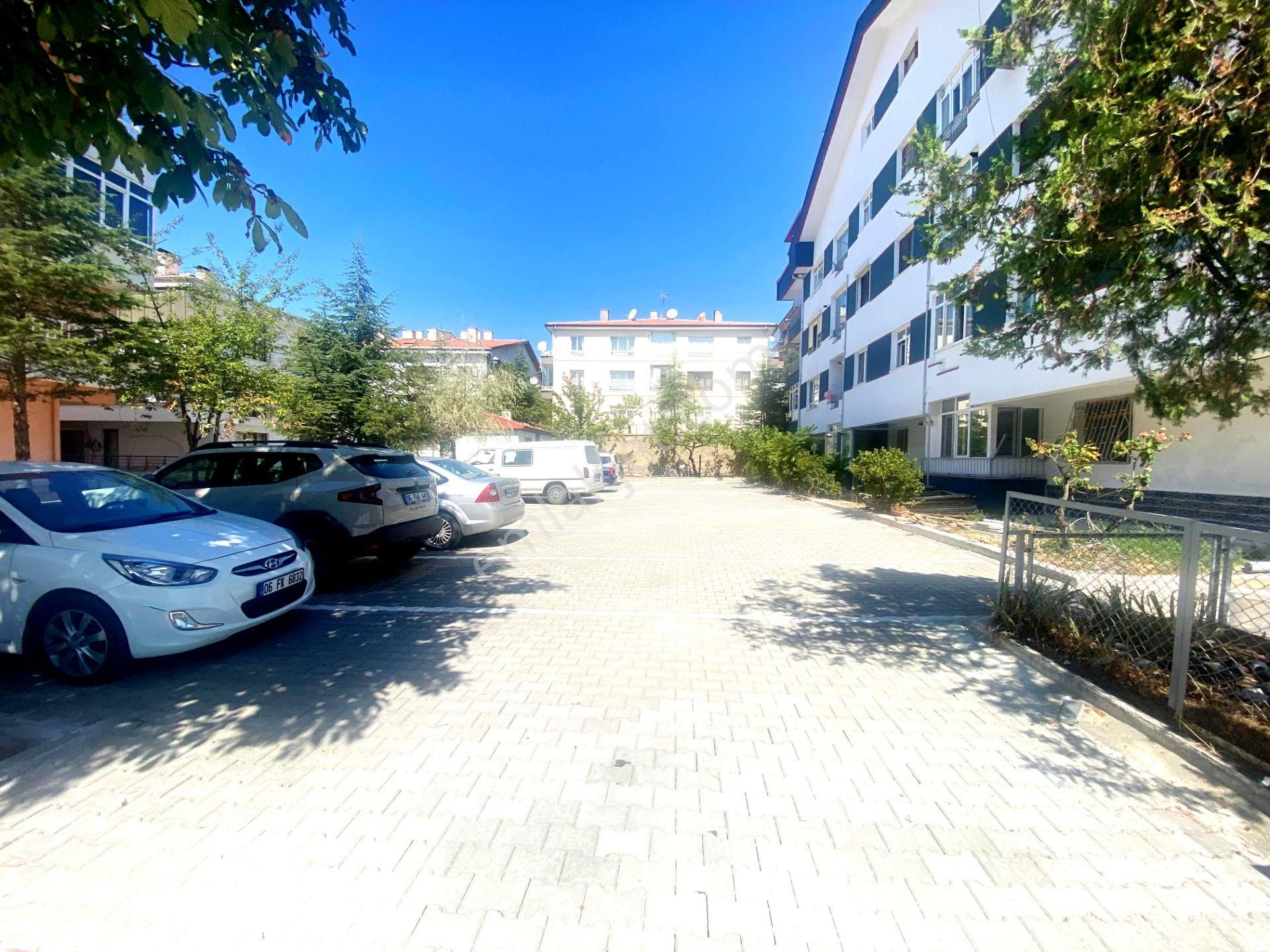 Keçiren İncirli Mh. Merkezde Orta Kat 3+1 Daire - Görsel 33