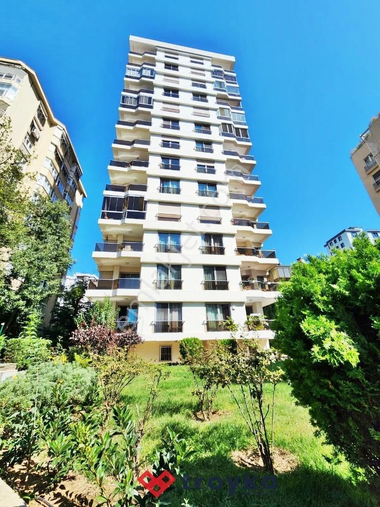 Kadıköy Erenköy Satılık Daire Kadıköy Erenköy Nurettin Ali Berkol Cad.4+1 Satılık Daire Troyka