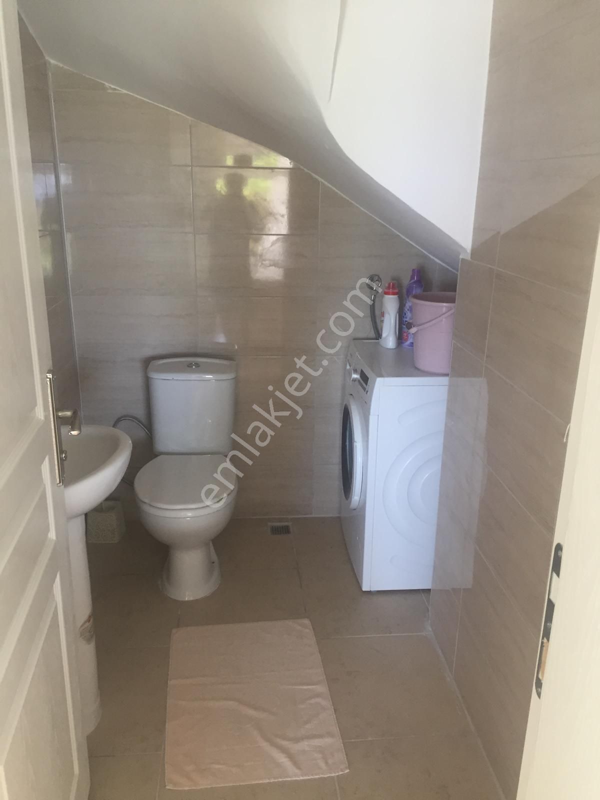 Çeşme’nin Gözde Bölgesinde, Site İçinde, Deniz Manzaralı Lüks 4+1 Villa! - Görsel 3