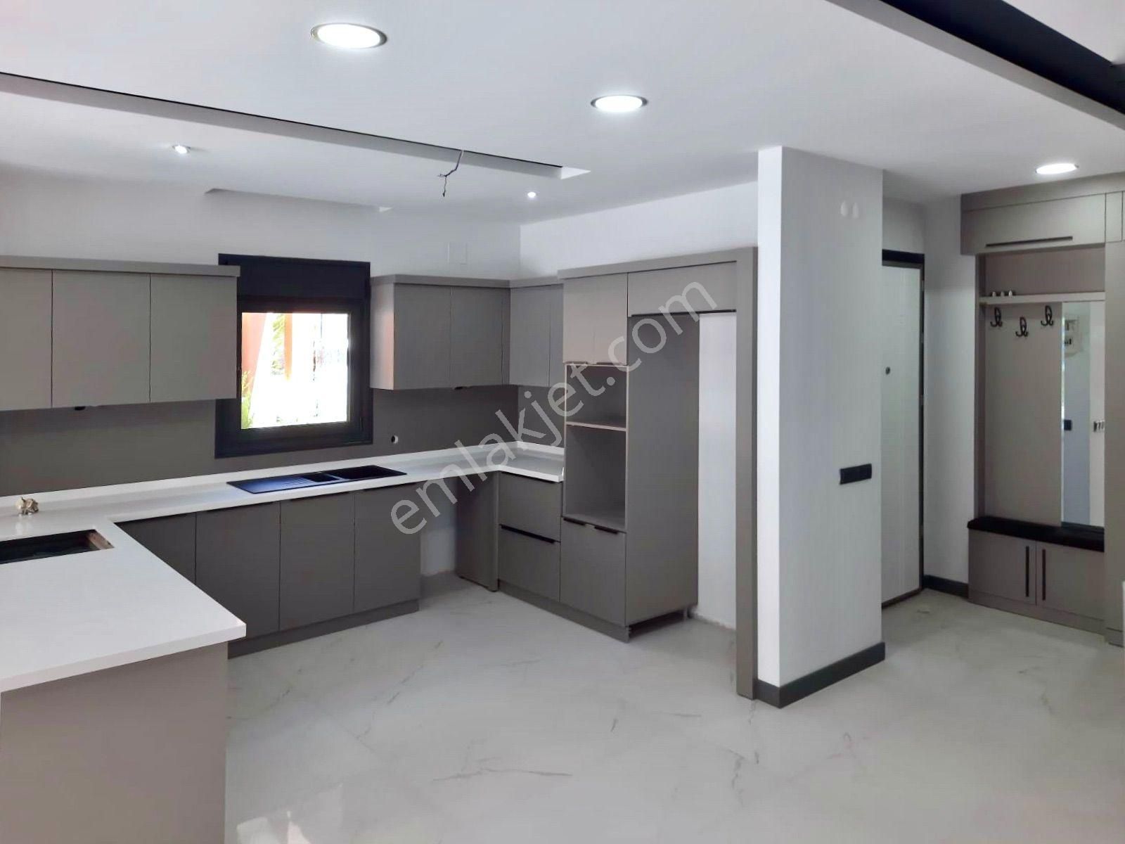 Alanya Avsallar'da Denize Yürüyüş Mesafesinde, Özel Havuzlu 4+1 Villa - Görsel 7