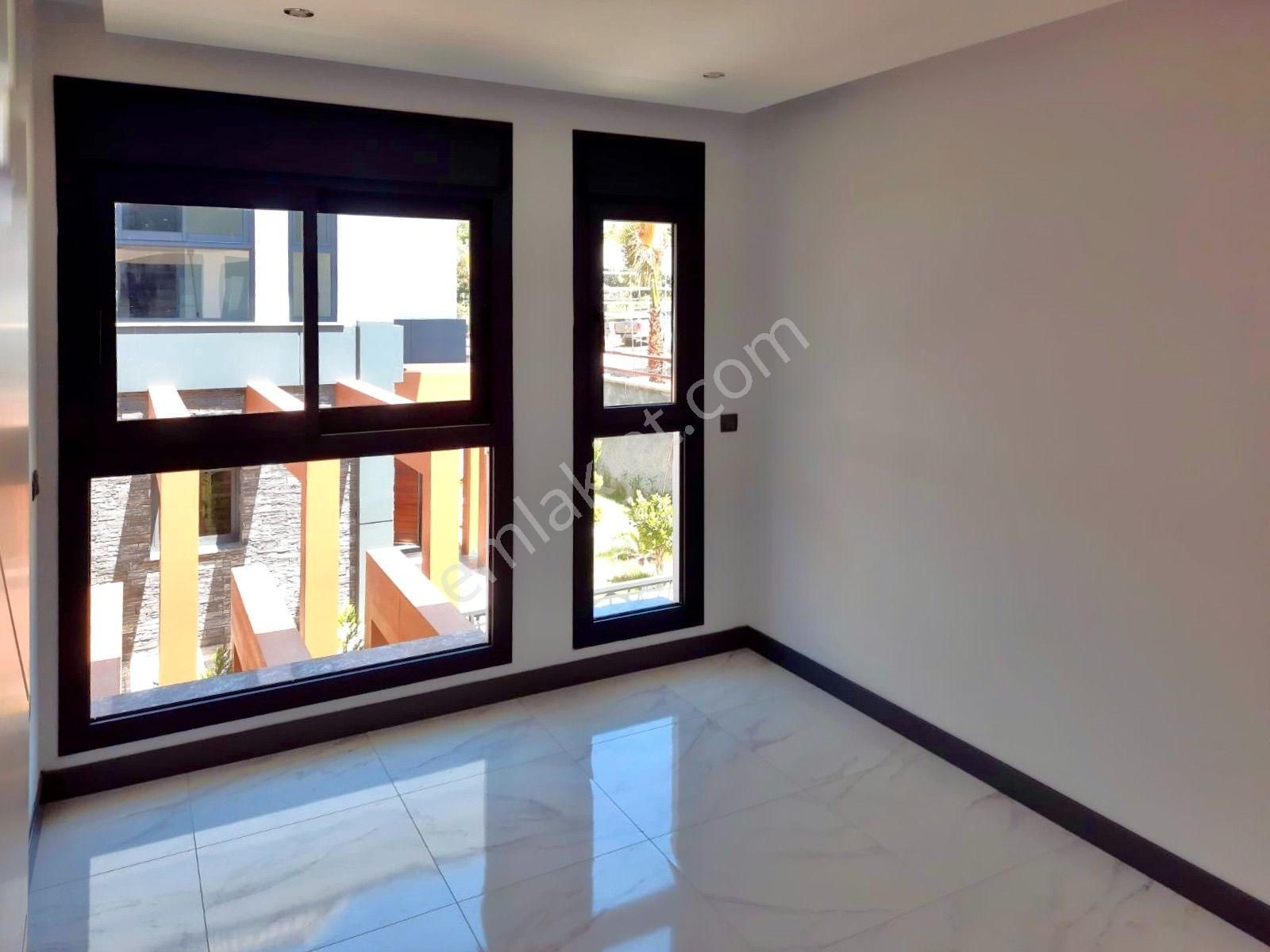 Alanya Avsallar'da Denize Yürüyüş Mesafesinde, Özel Havuzlu 4+1 Villa - Görsel 12