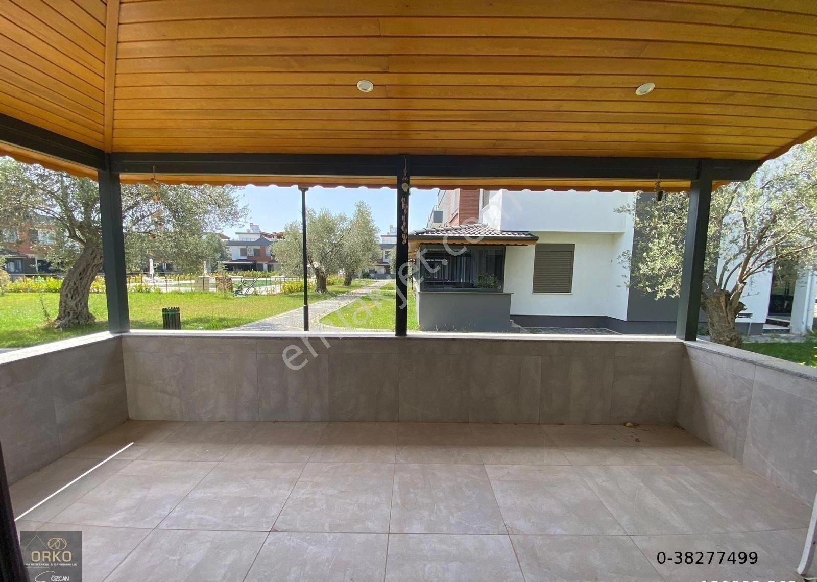 Orko Gayrimenkul'den Site İçerisinde Satılık Havuzlu 3+1 Müstakil Tripleks - Görsel 12