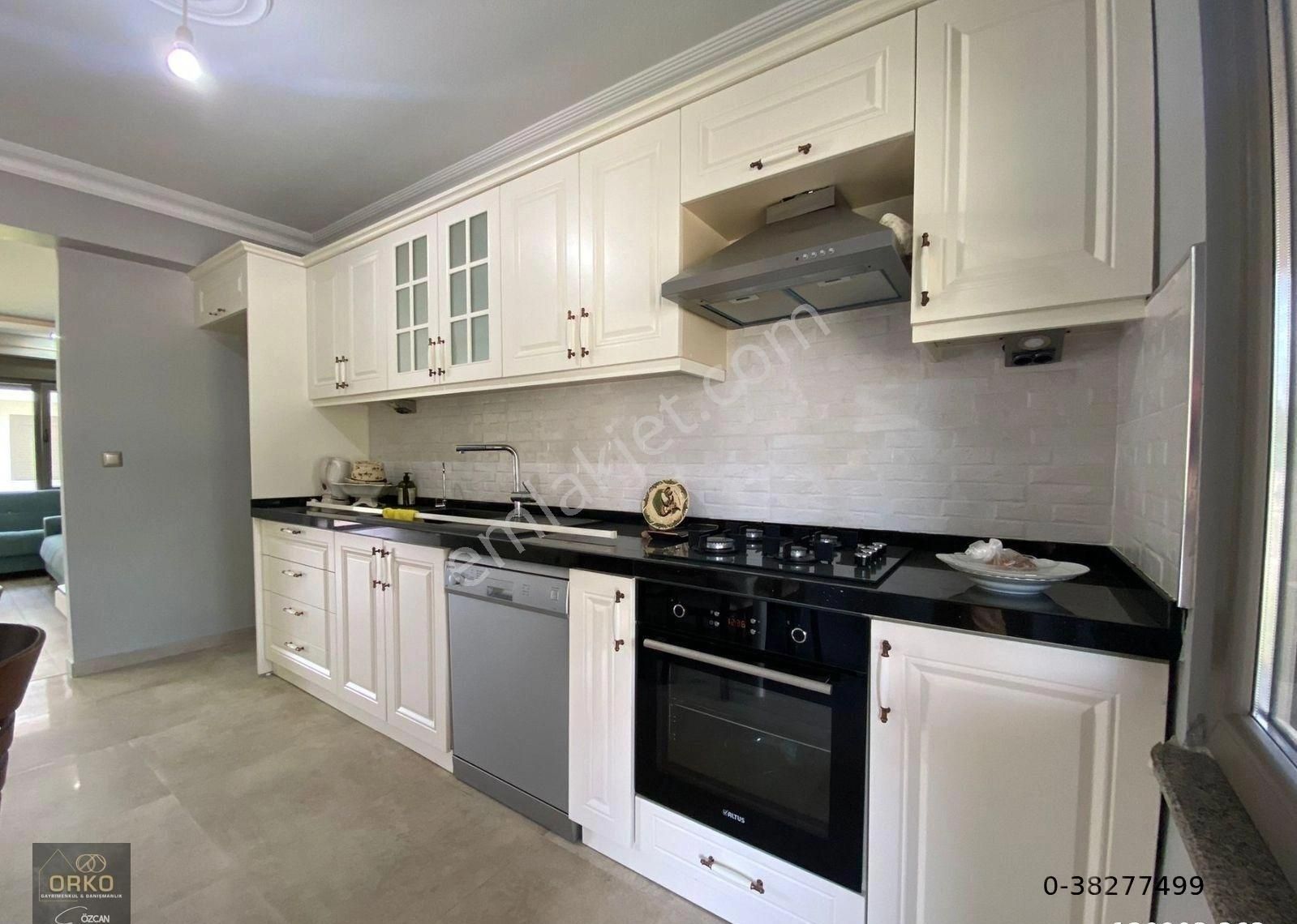 Orko Gayrimenkul'den Site İçerisinde Satılık Havuzlu 3+1 Müstakil Tripleks - Görsel 11