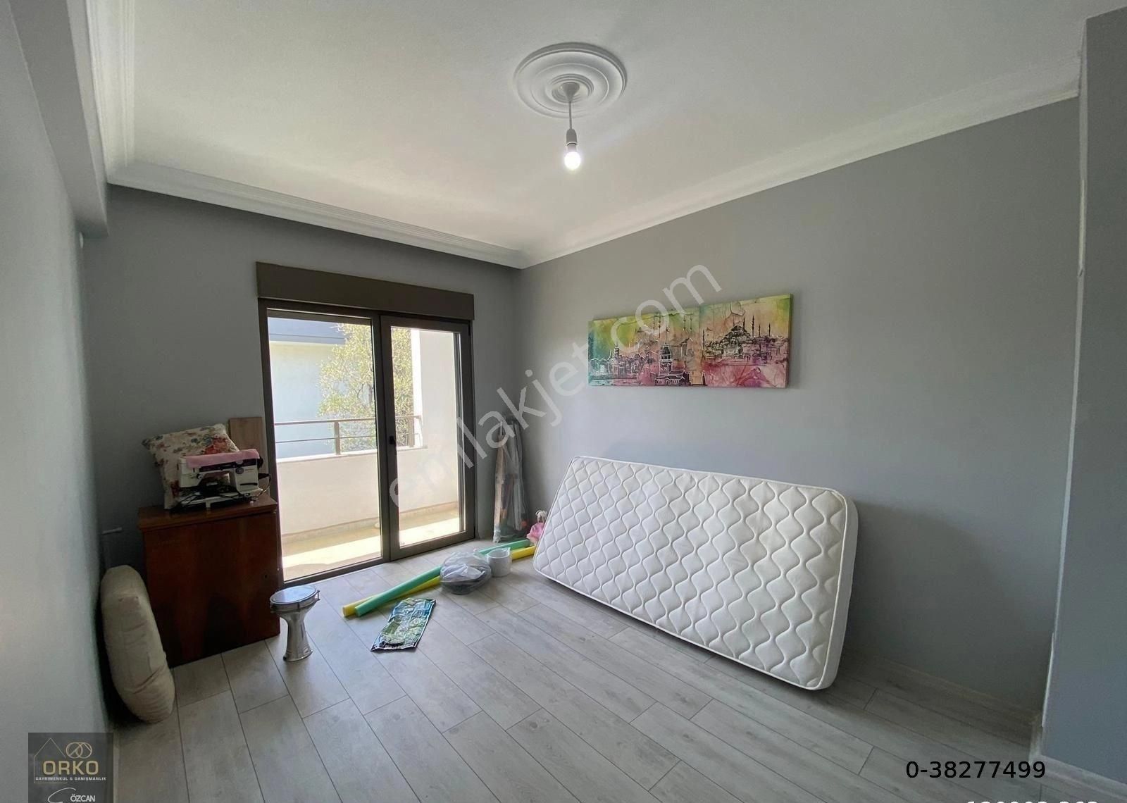 Orko Gayrimenkul'den Site İçerisinde Satılık Havuzlu 3+1 Müstakil Tripleks - Görsel 4