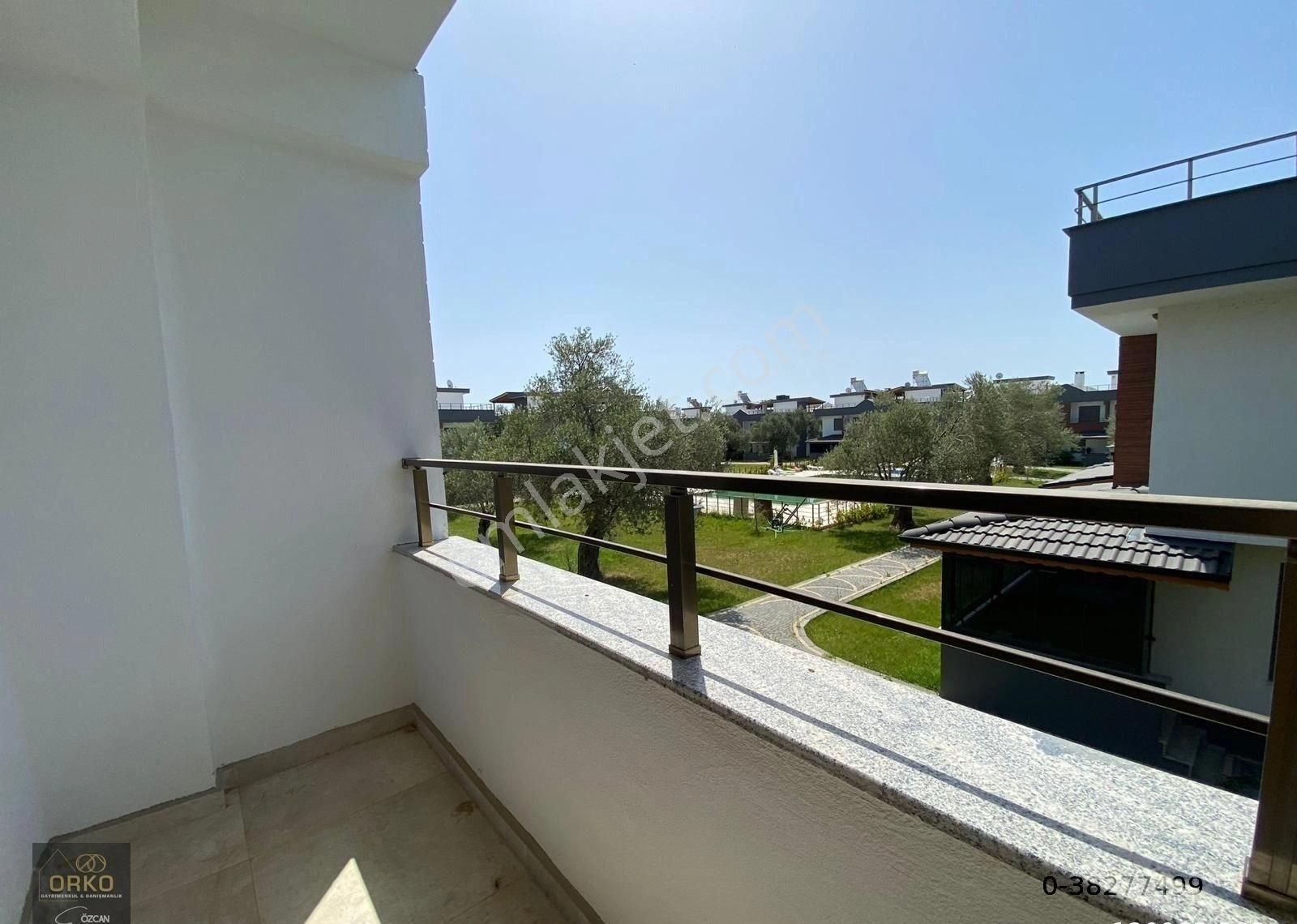 Orko Gayrimenkul'den Site İçerisinde Satılık Havuzlu 3+1 Müstakil Tripleks - Görsel 6