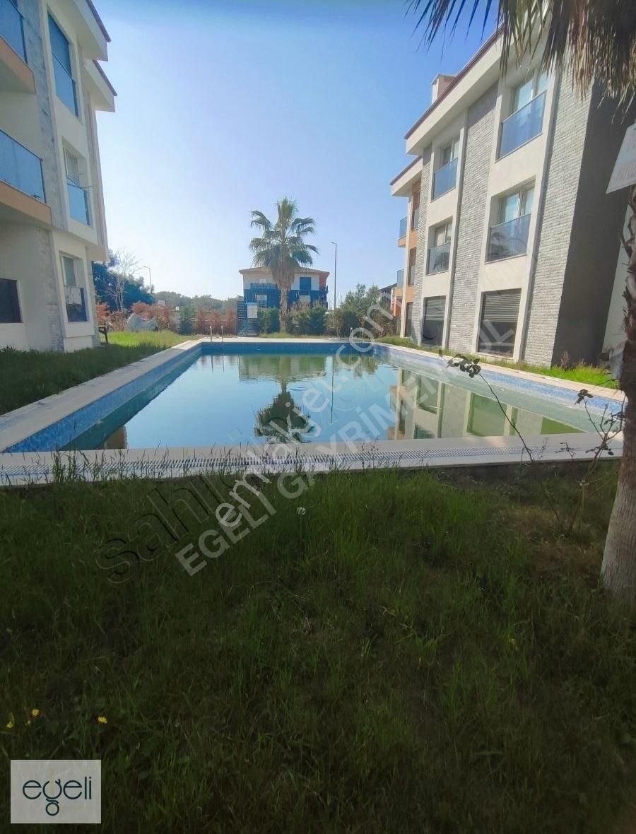 Kuşadası Davutlar Satılık Daire Kuşadasında Havuzlu Site De Satılık 2+1 Daire