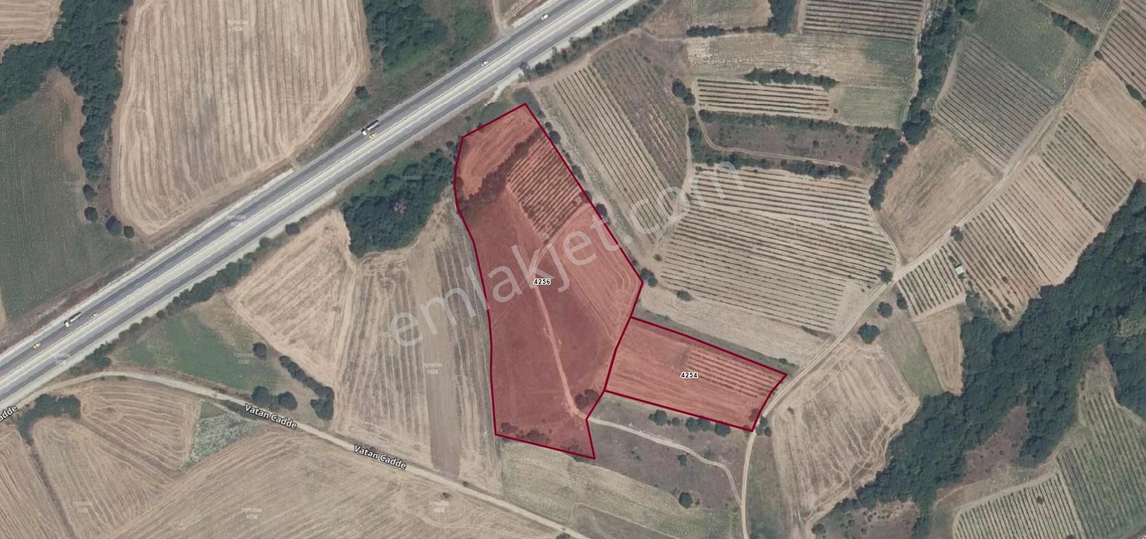 Uzunköprü Yeniköy Satılık Tarla Ege Gayrimenkul Edirne Uzunköprü Yeni Köyde 20750 M2 Arazi