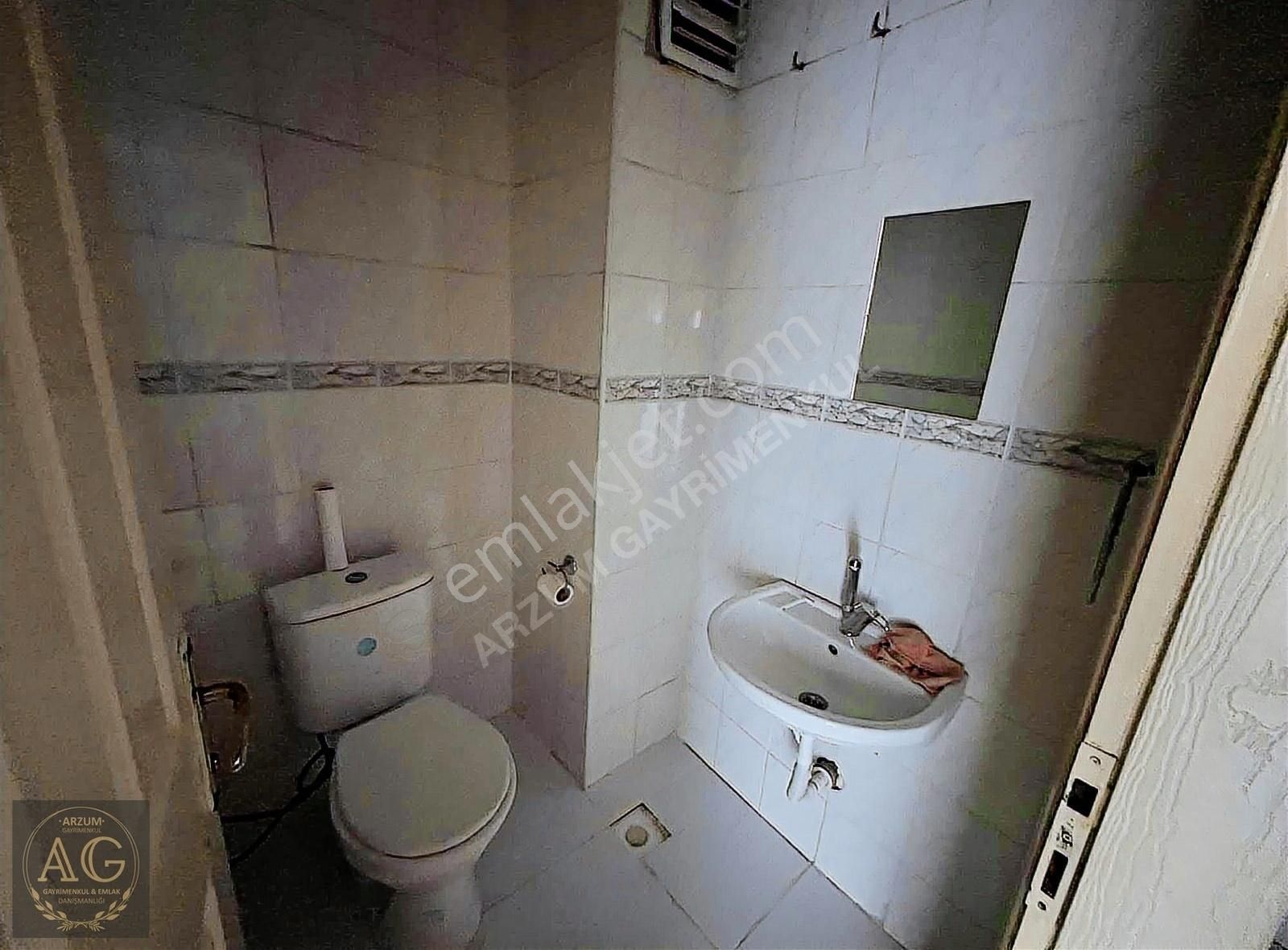 Başakşehir Bahçeşehir 2. Kısım Kiralık Daire Tüm Çevrekent Sitesi 170m2 Kiralık 3+1 Boş Daire 23.000tl