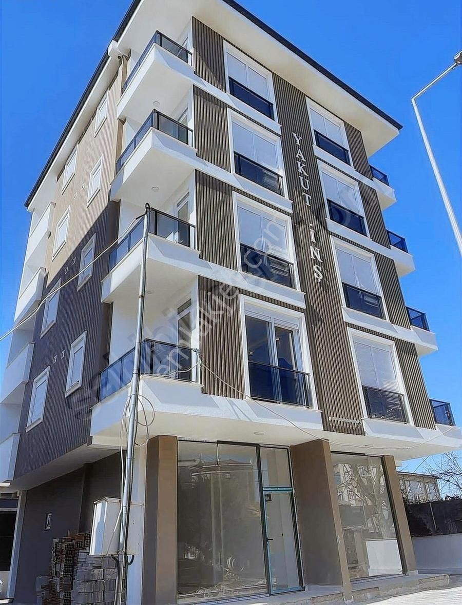 Döşemealtı Bahçeyaka Kiralık Daire Bahçeyaka Mahallesinde Merkezi Konumda Kiralık 1+1 Daire&ofis