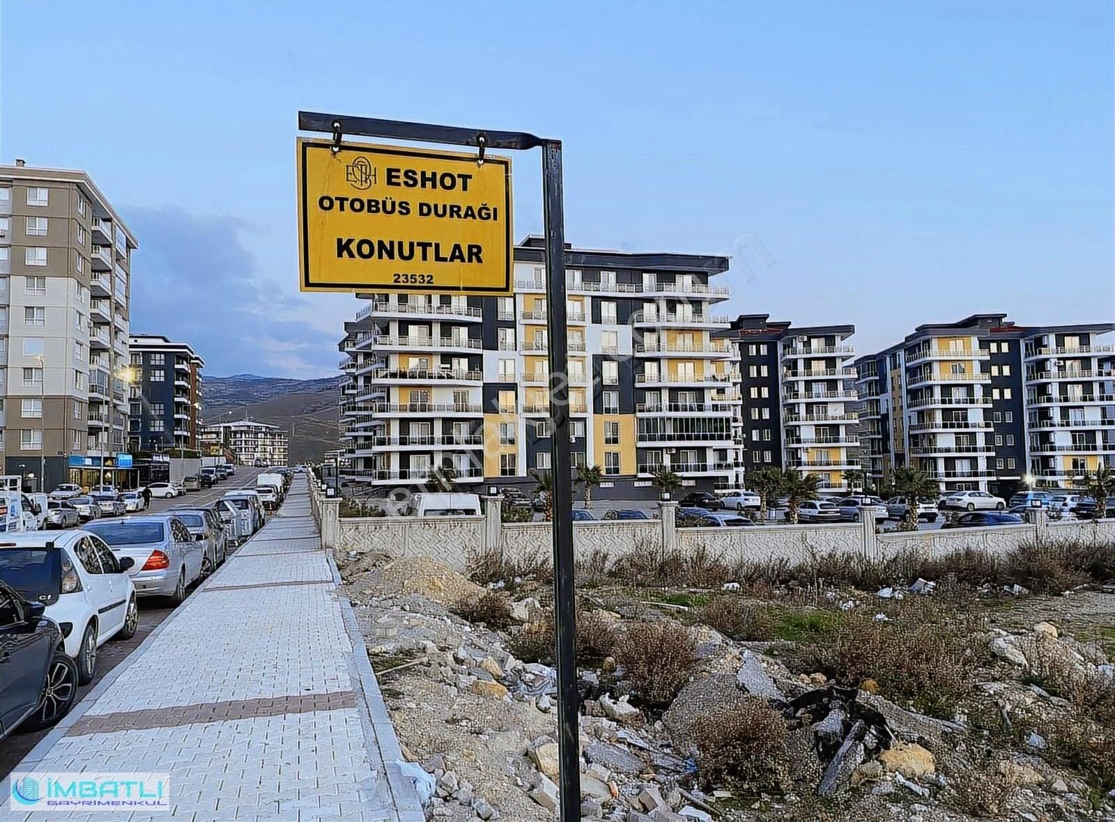 Menemen İstiklal Satılık Daire Site İçi Havuzlu Açık Otoparklı Sıfır Satılık Daire