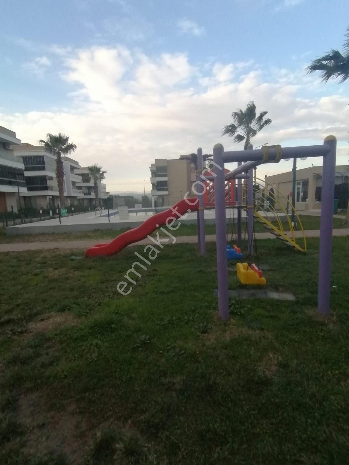 Yunusemre Muradiye Kiralık Daire Manisa Murafıye Villalar Bölgesinde 3+1 Kıralık Daire