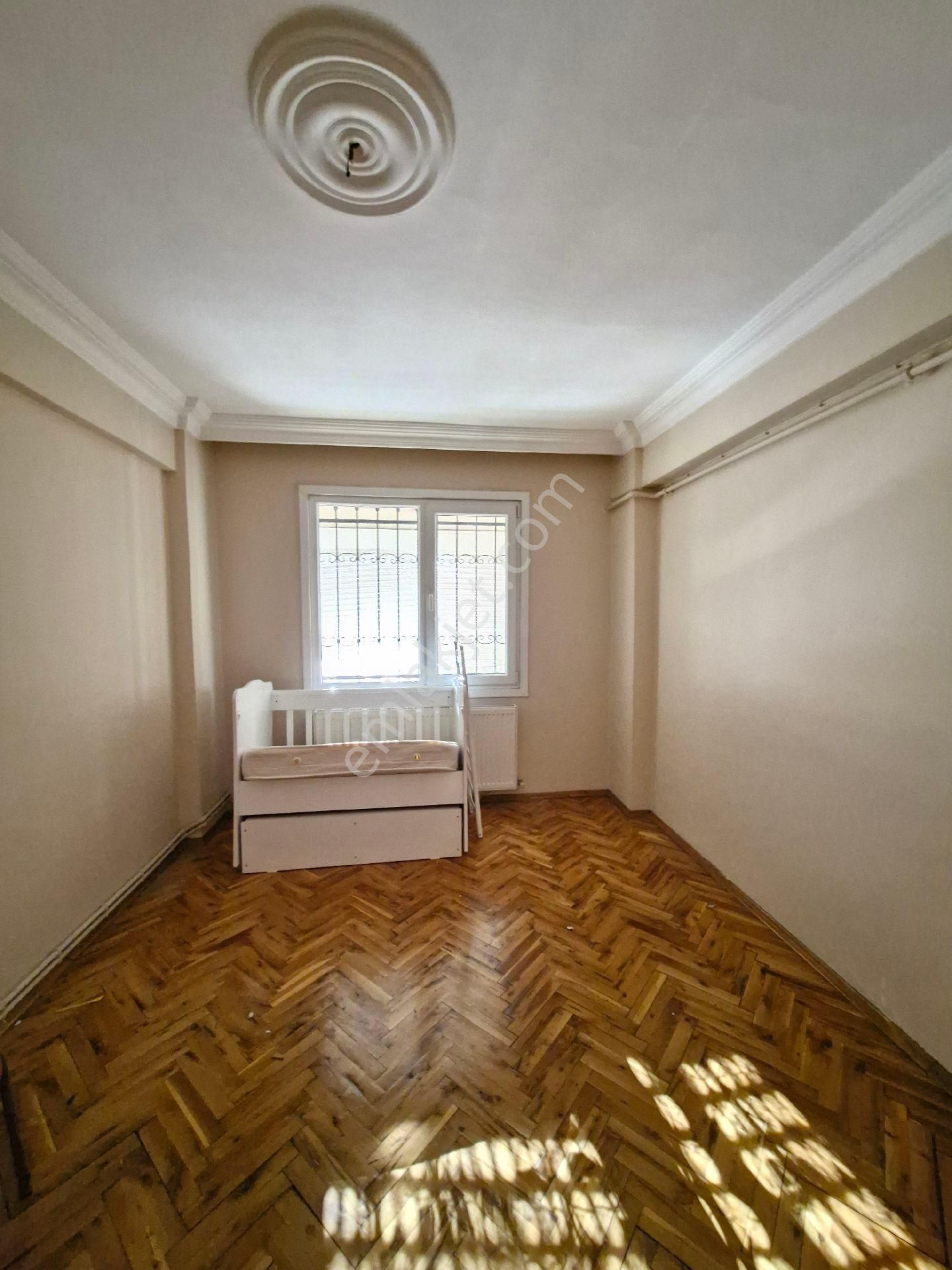 Adress'ten Cennet Mah. Satılık Turgut Reis Cd. Ön Cephe 130 M2 3+1 Daire - Görsel 7