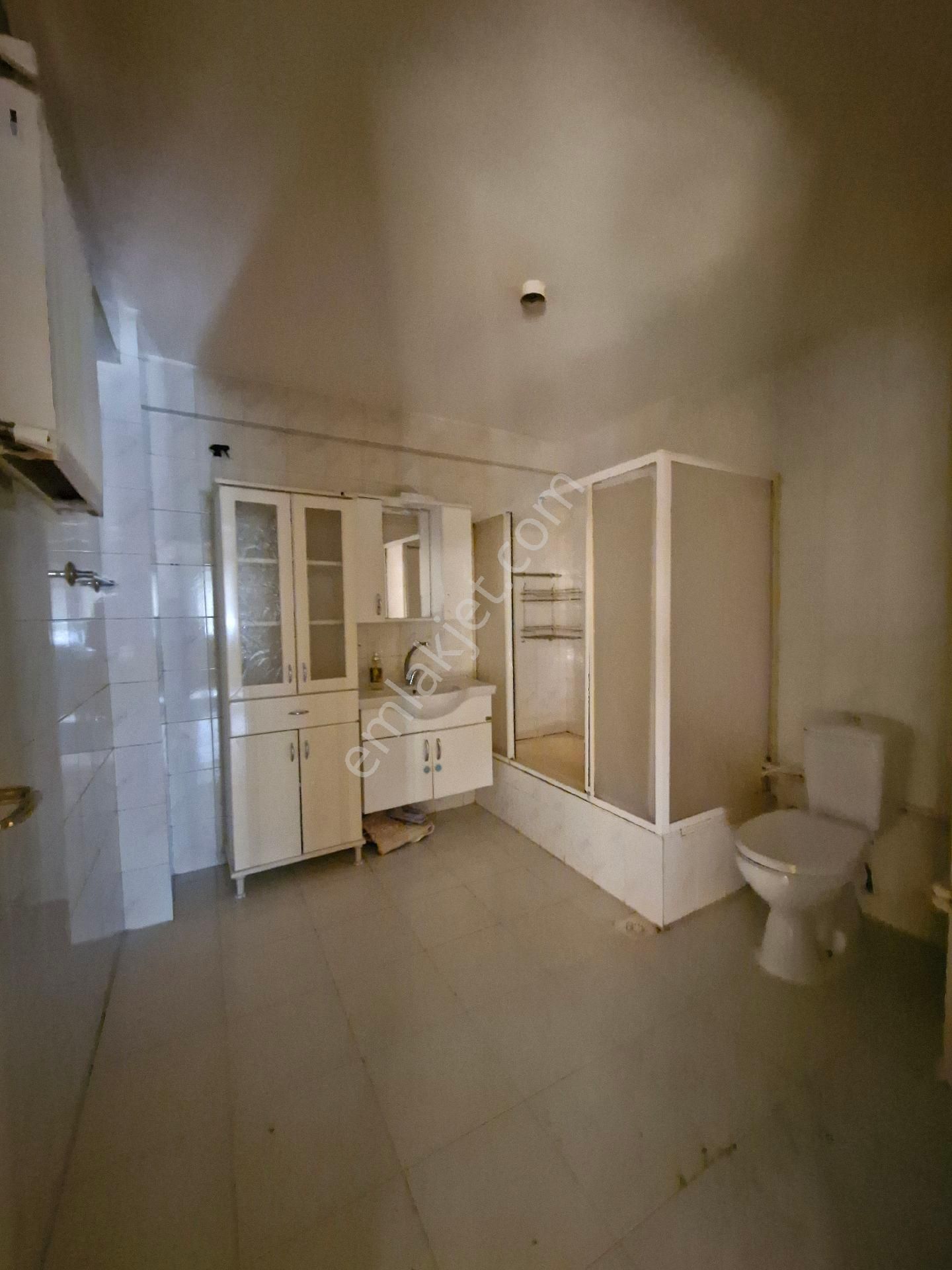 Adress'ten Cennet Mah. Satılık Turgut Reis Cd. Ön Cephe 130 M2 3+1 Daire - Görsel 20