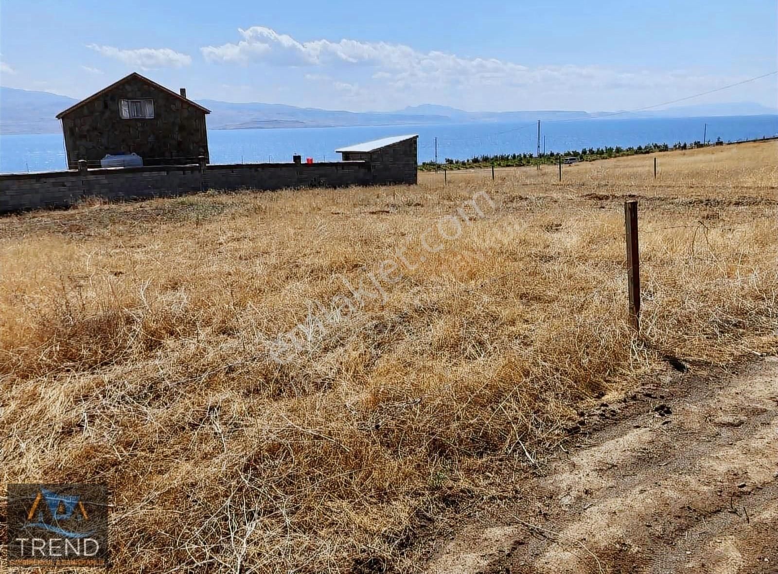 Muradiye Ünseli Satılık Konut İmarlı Engin Can'dan Van Da Satılık İmarlı Arsa 500 M2