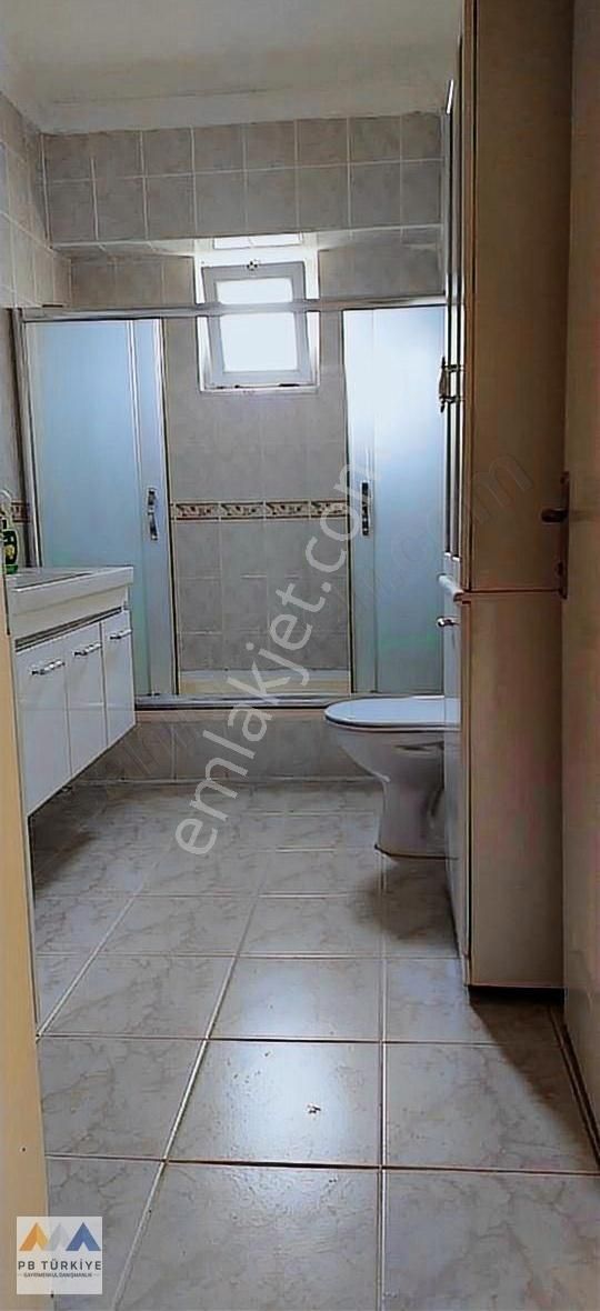 Pendik Yenişehir Kiralık Daire Kurtköy'de Özel Site'de Lüks Merkezi Konumda Kiralık Daire !!