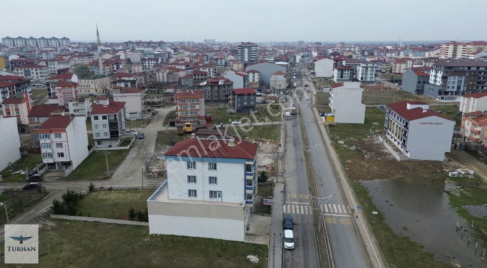 Kapaklı Bahçelievler Satılık Konut İmarlı Turhan Emlak'tan Kapaklı'da Çift Dairelik Arsa