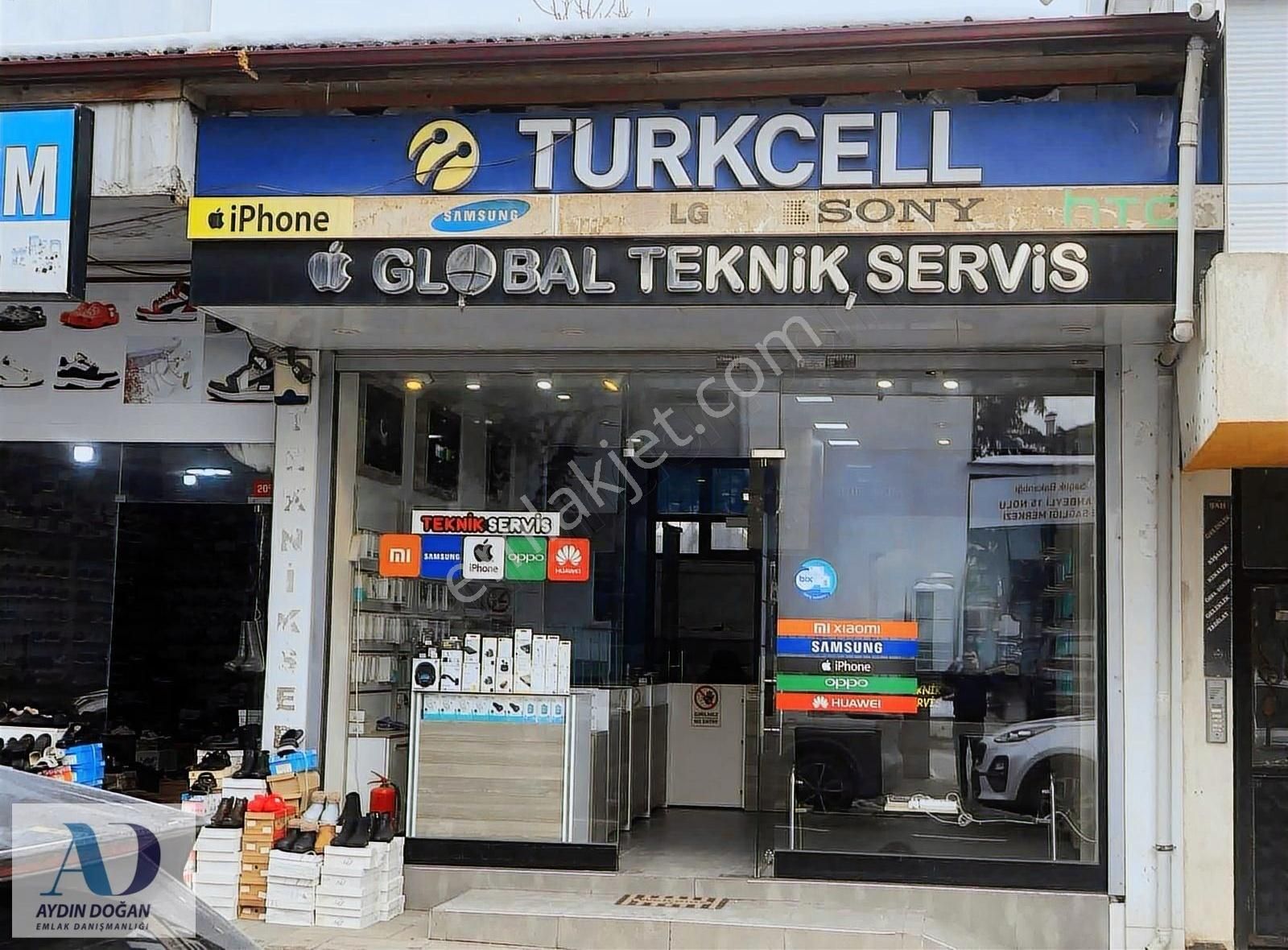 Sultanbeyli Mehmet Akif Devren Genel Acil !!!! Cadde Üzeri Tam Donanımlı Telefon Ve Teknik Shop.