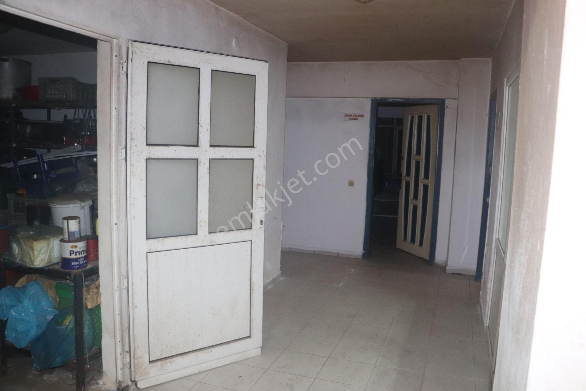 Rw Adaplatin'den Modern Sanayi De Tam Ticari Mülk Satılık - Görsel 29